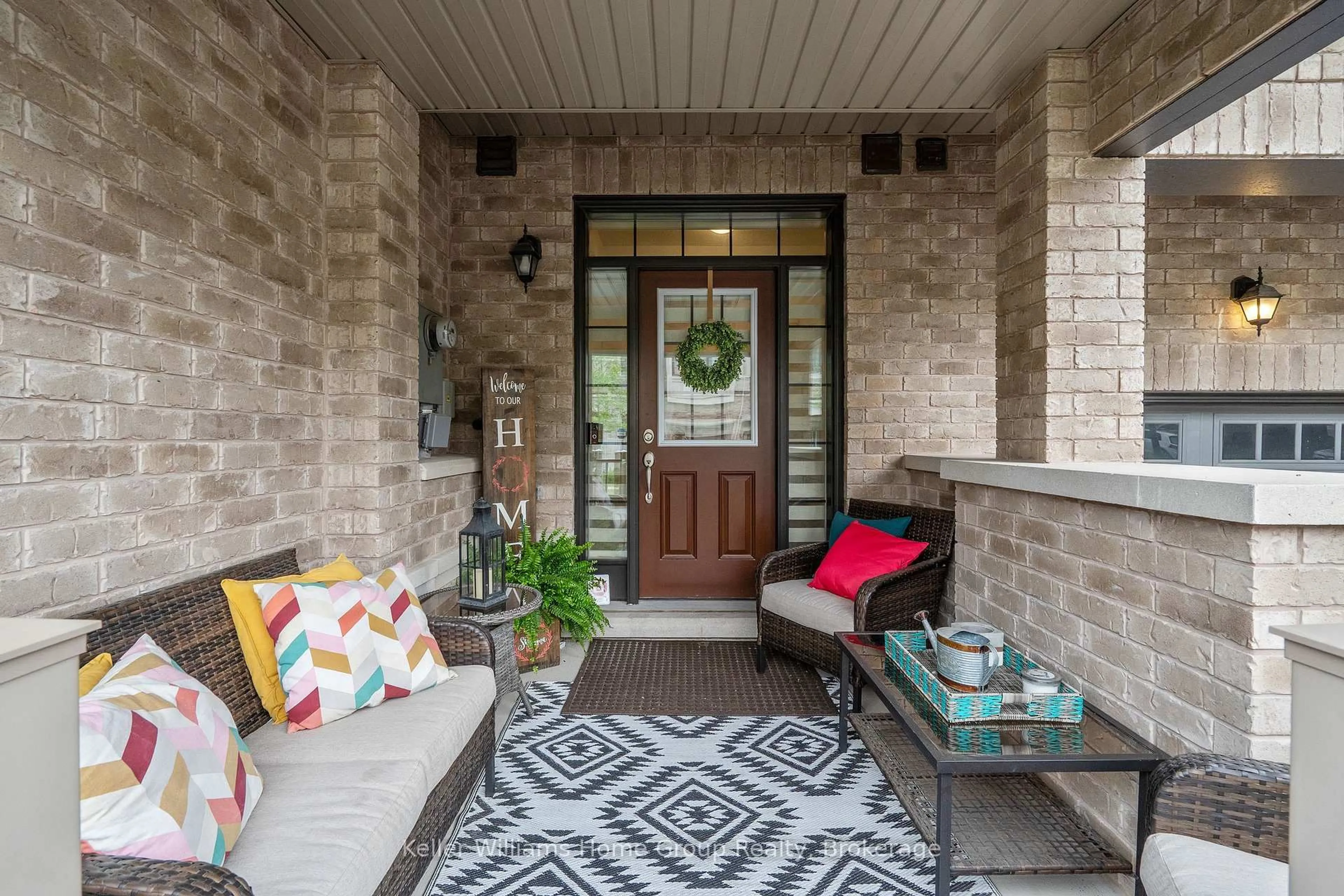 Indoor entryway for 1158 Restivo Lane, Milton Ontario L9E 1K1