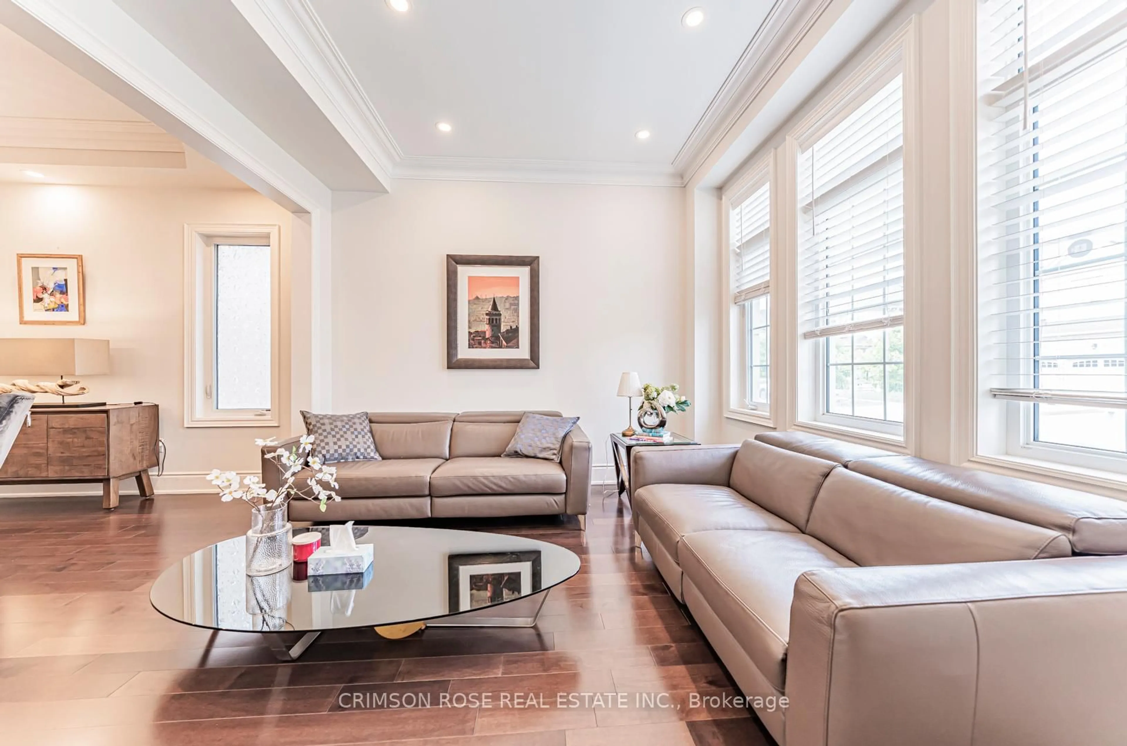 Living room with furniture, unknown for 3232 Meadow Marsh Cres, Oakville Ontario L6H 0T6