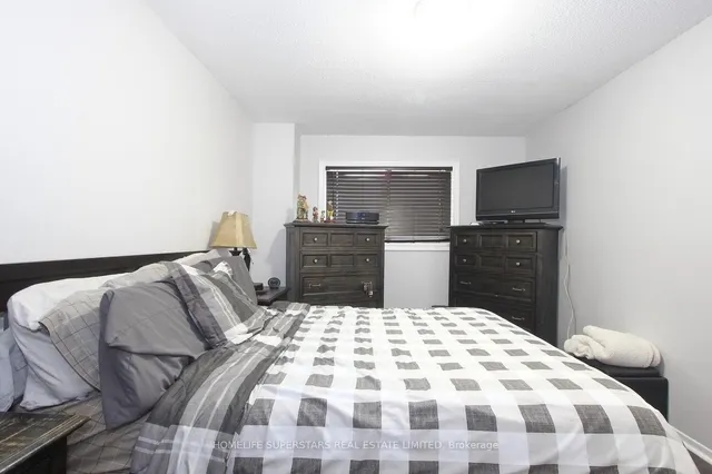 Additional property image - 76 Morley Cres