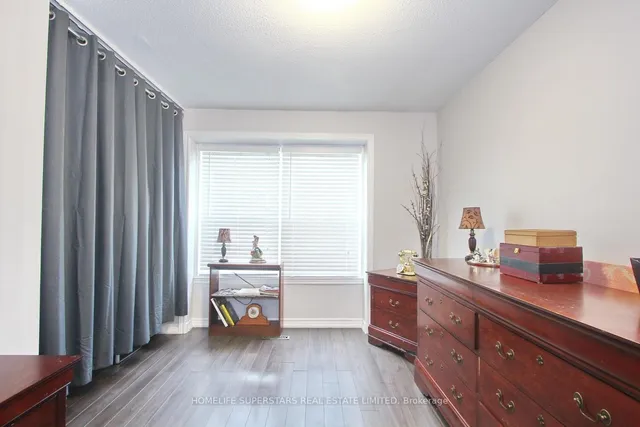 Additional property image - 76 Morley Cres