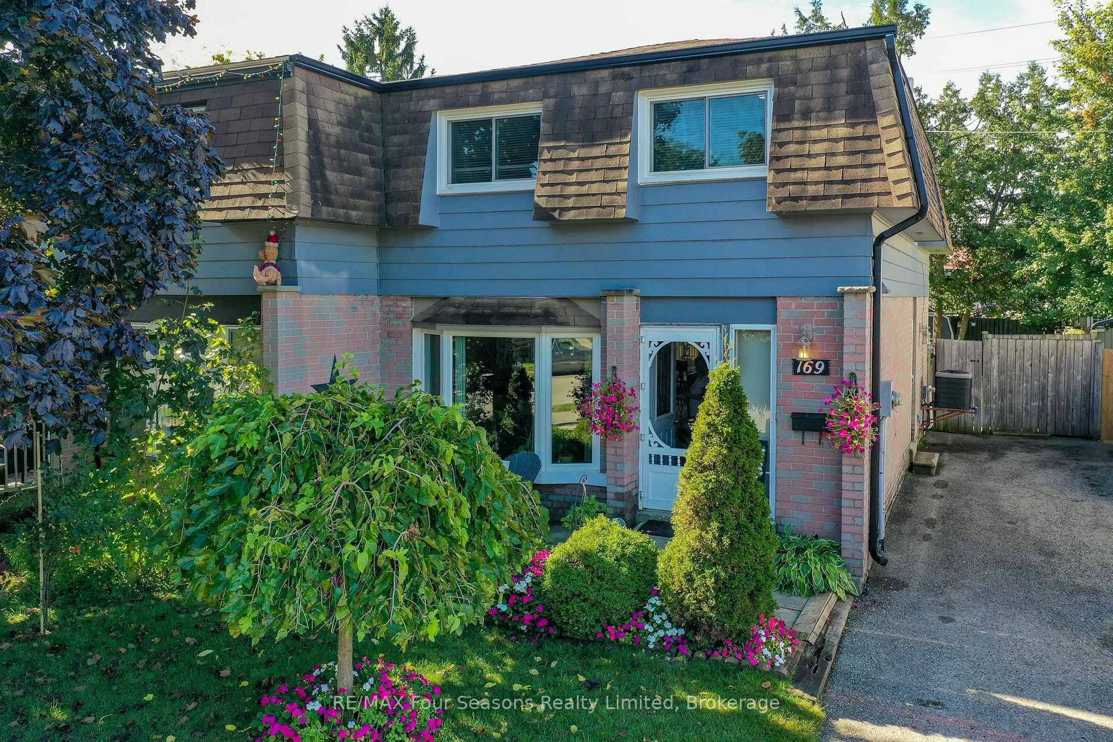 Unknown for 169 Burbank Cres, Orangeville Ontario L9W 3H7