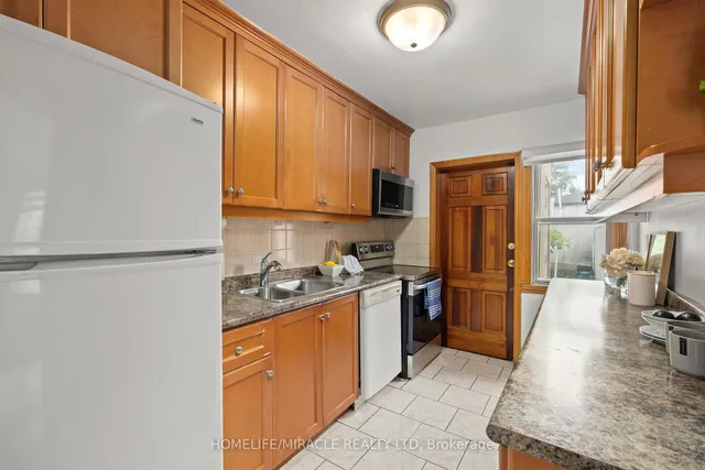 Additional property image - 683 Old Weston Rd