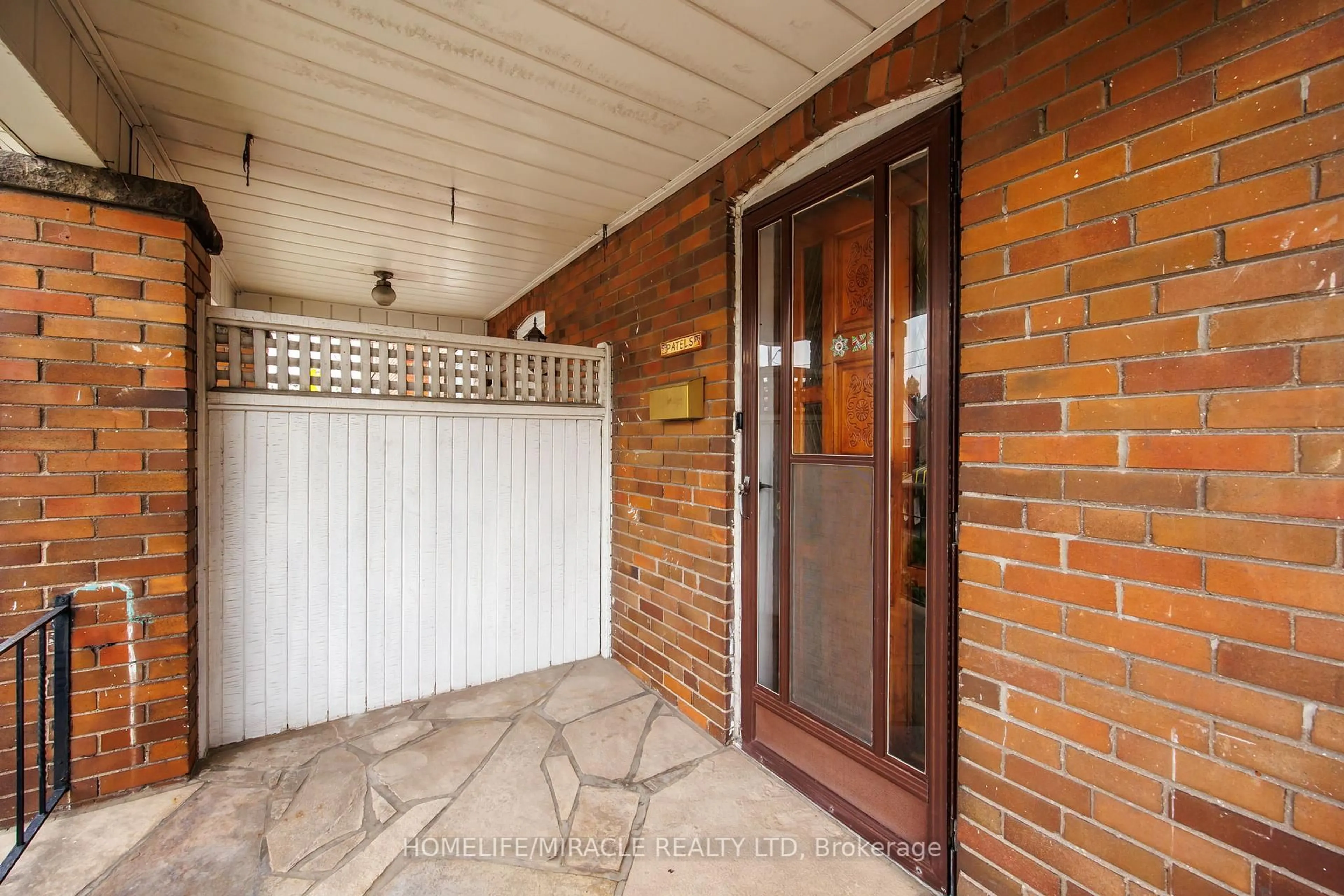 Unknown for 683 Old Weston Rd, Toronto Ontario M6N 3B6