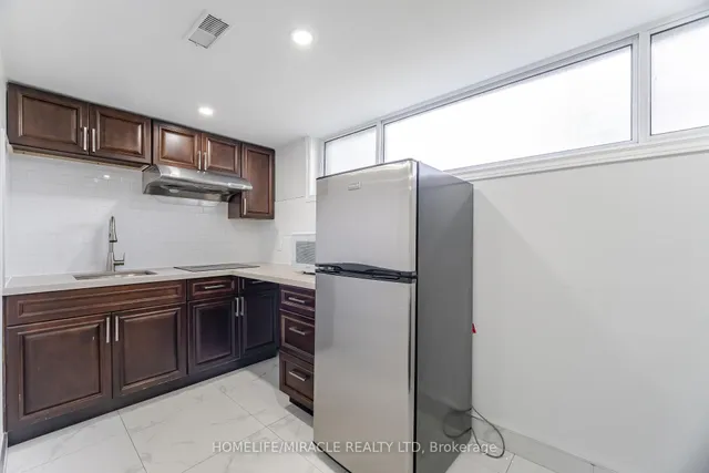Additional property image - 41 Bradstock Rd