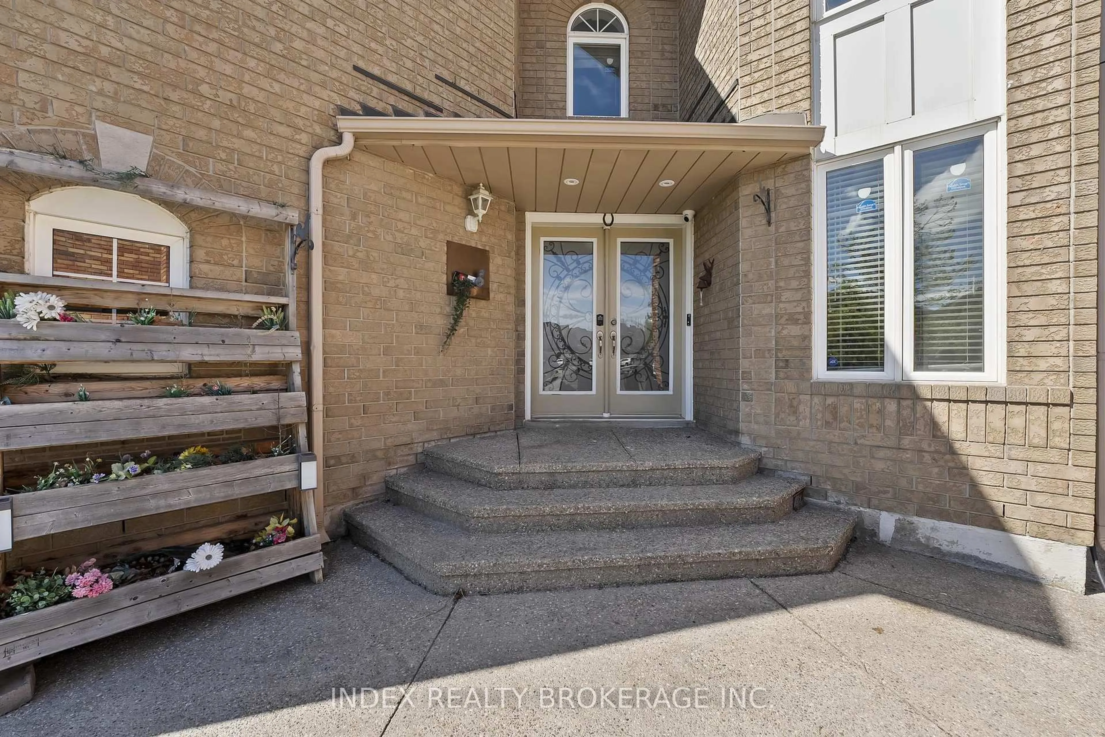 Unknown for 141 Sunny Meadow Blvd, Brampton Ontario L6R 2H8