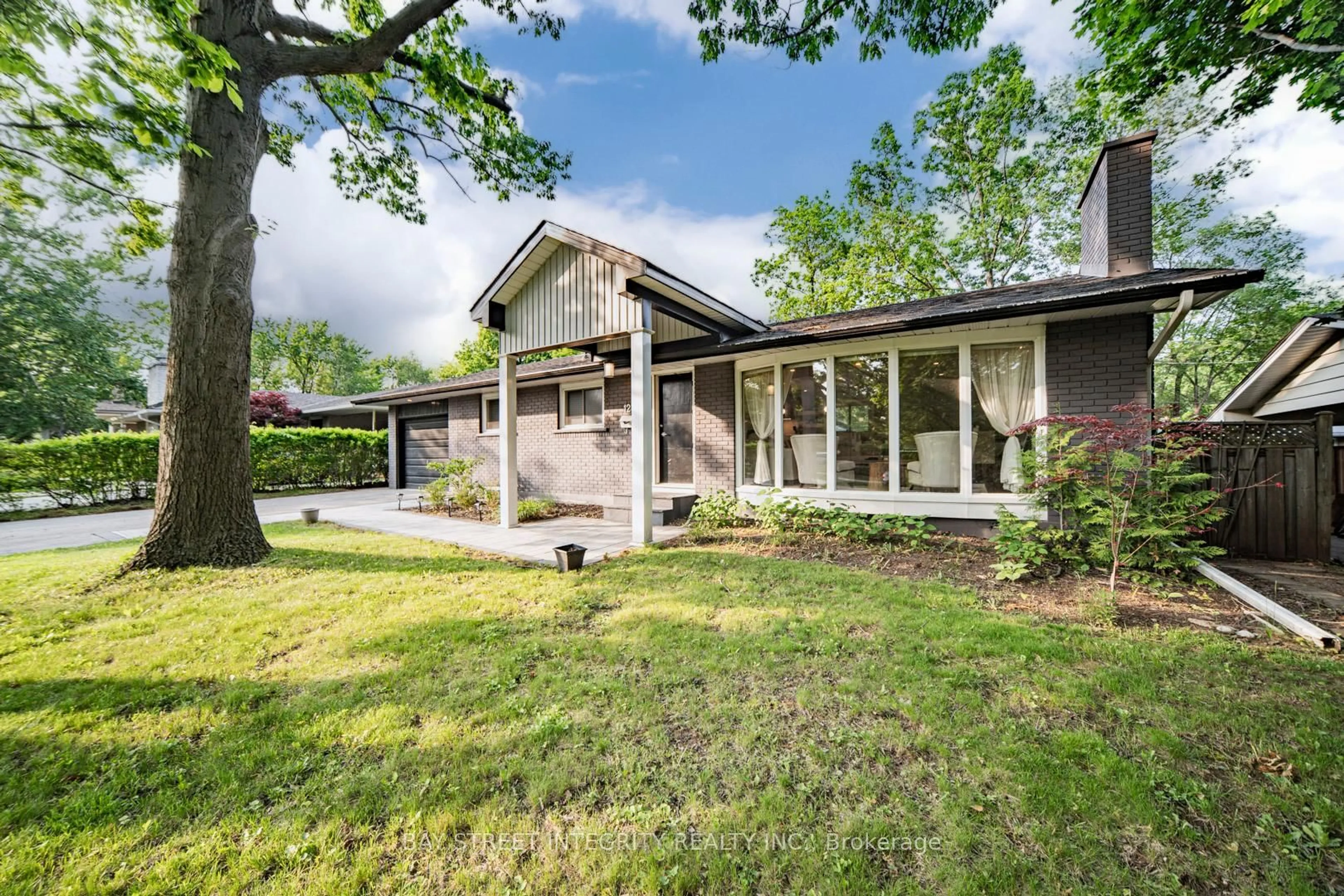 Unknown for 1277 Gainsborough Dr, Oakville Ontario L6H 2H5