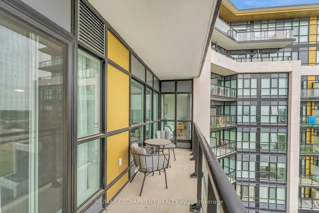 Additional property image - 405 Dundas St Unit 702
