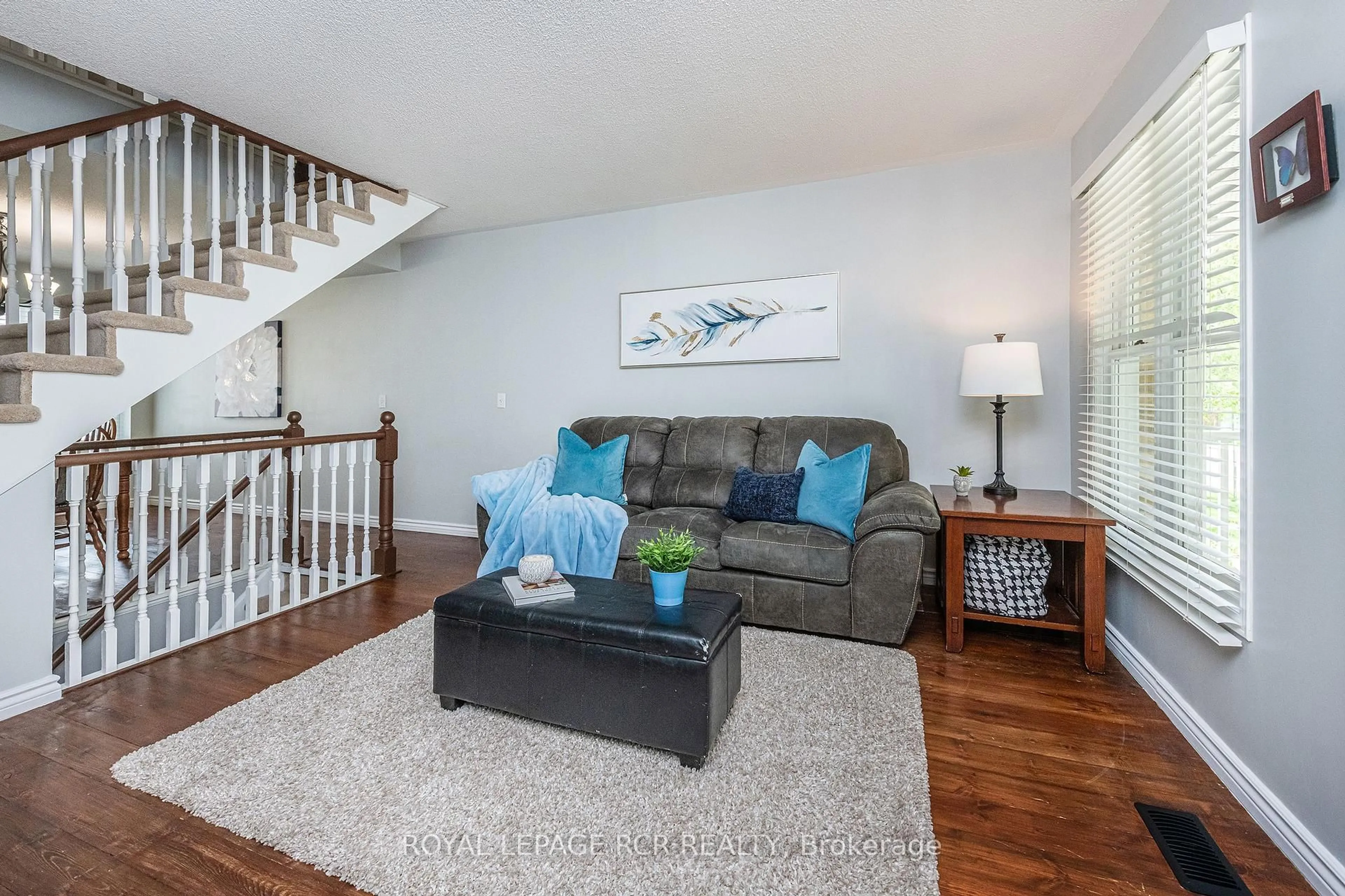 Living room with furniture, unknown for 311 Balsam St, Orangeville Ontario L9W 4X6