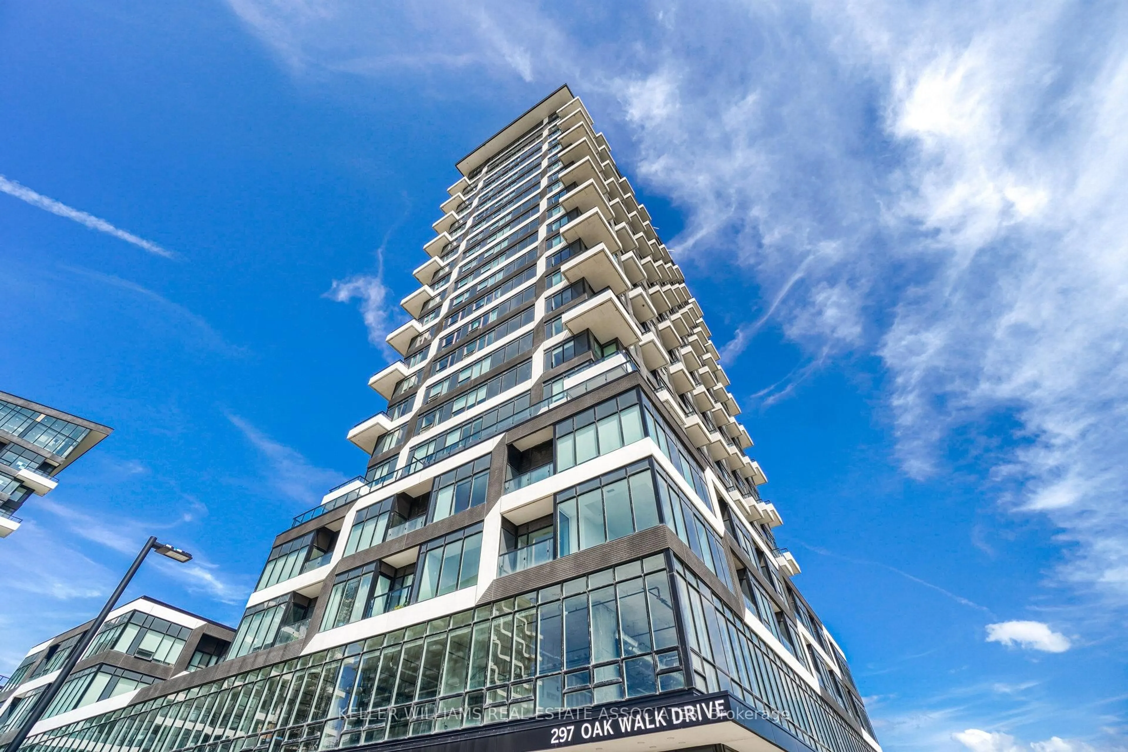 Unknown for 297 Oak Walk Dr #2003, Oakville Ontario L6H 3R6