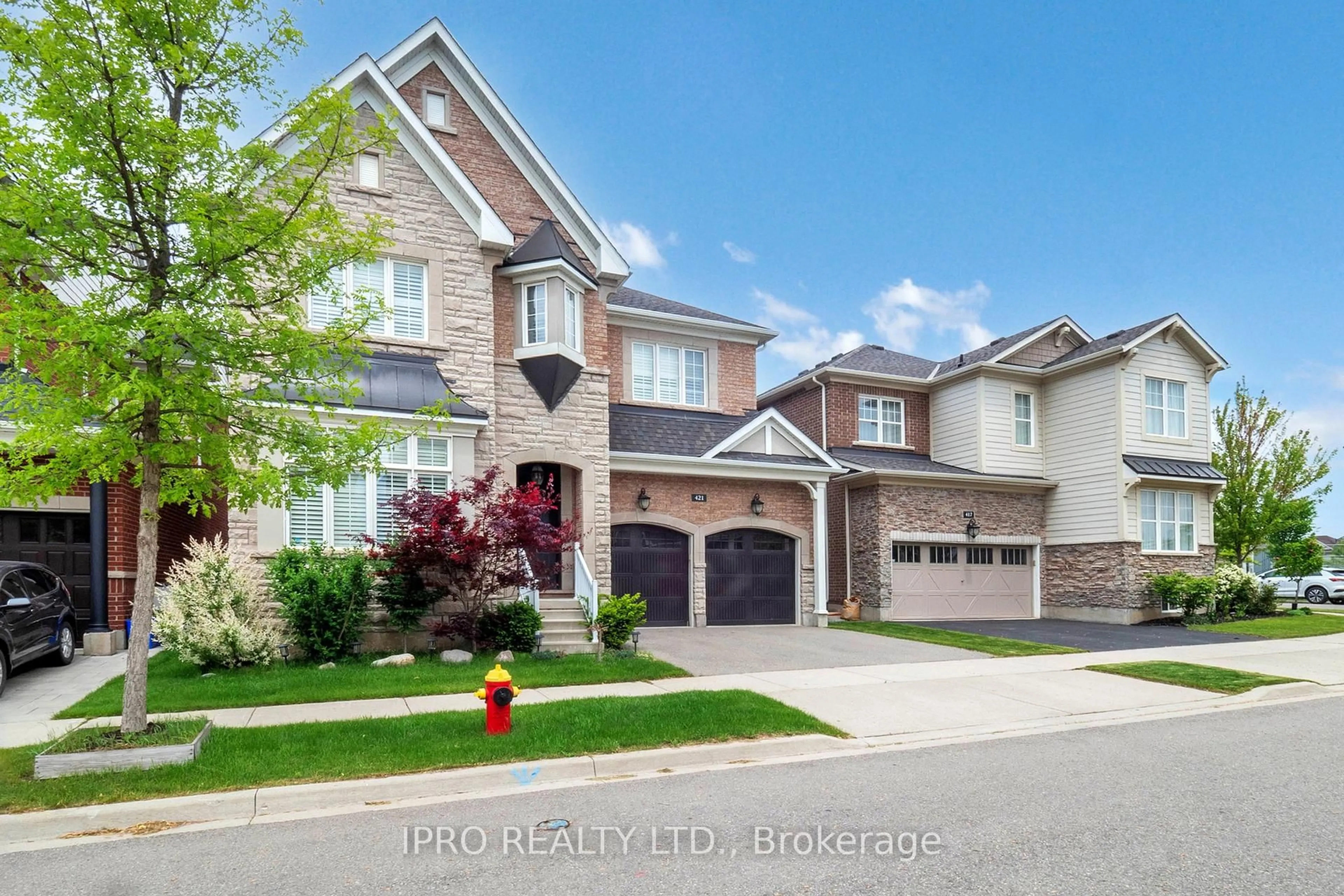 Home with brick exterior material, street for 421 Ginger Gate, Oakville Ontario L6M 1N2