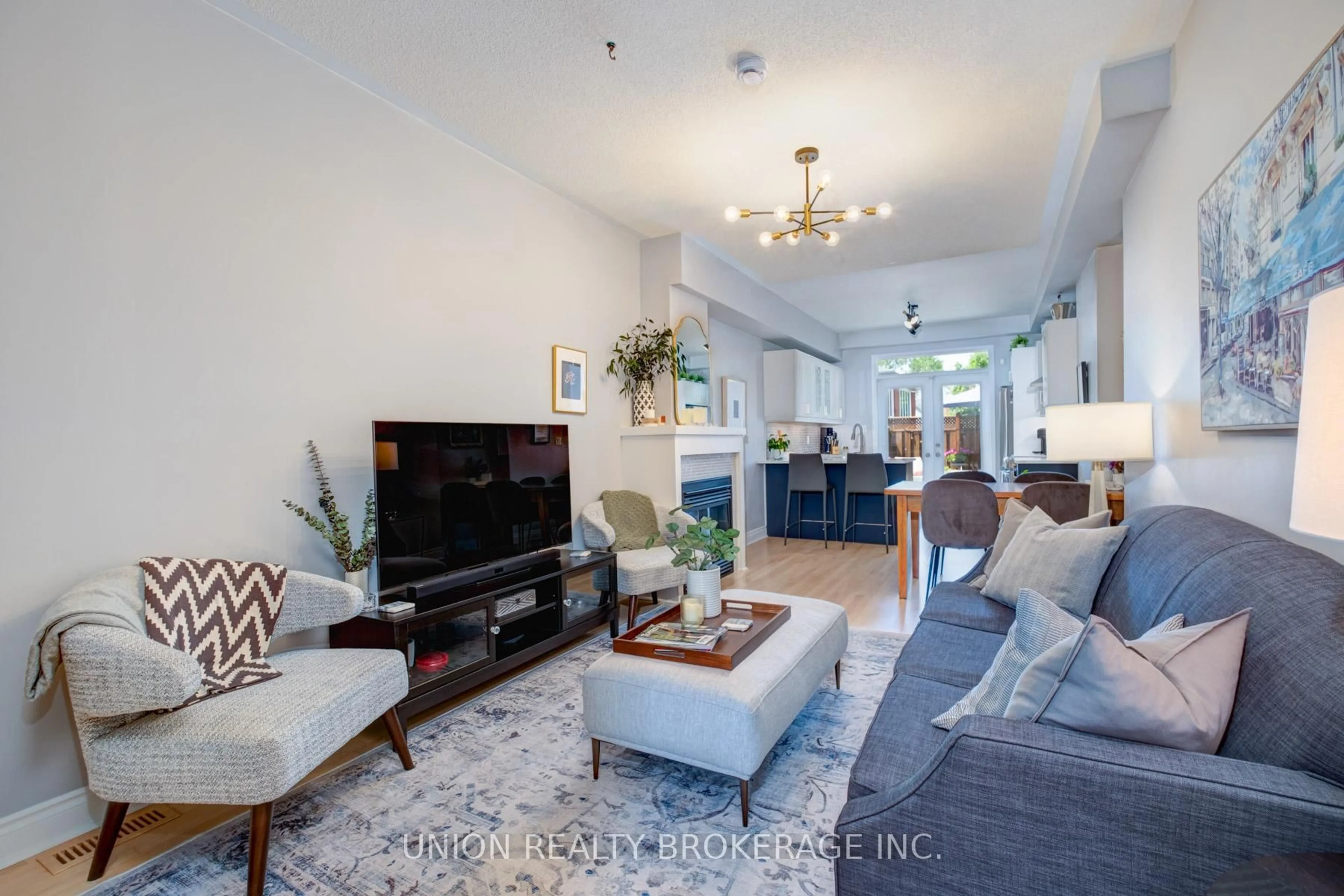 Living room with furniture, unknown for 3890 Bloor St #11, Toronto Ontario M9B 1L7