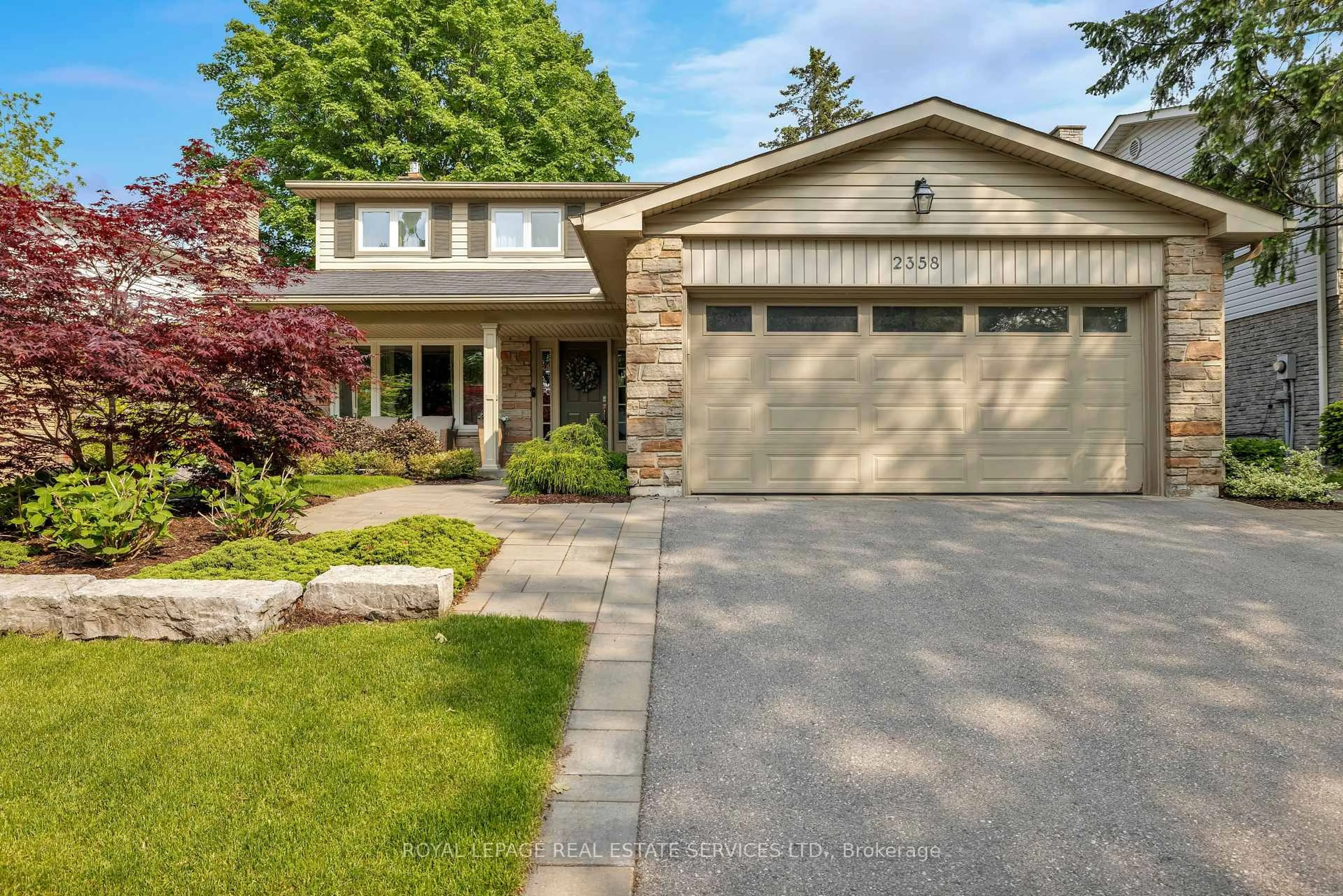 Home with brick exterior material, street for 2358 Canso Rd, Oakville Ontario L6J 5W6