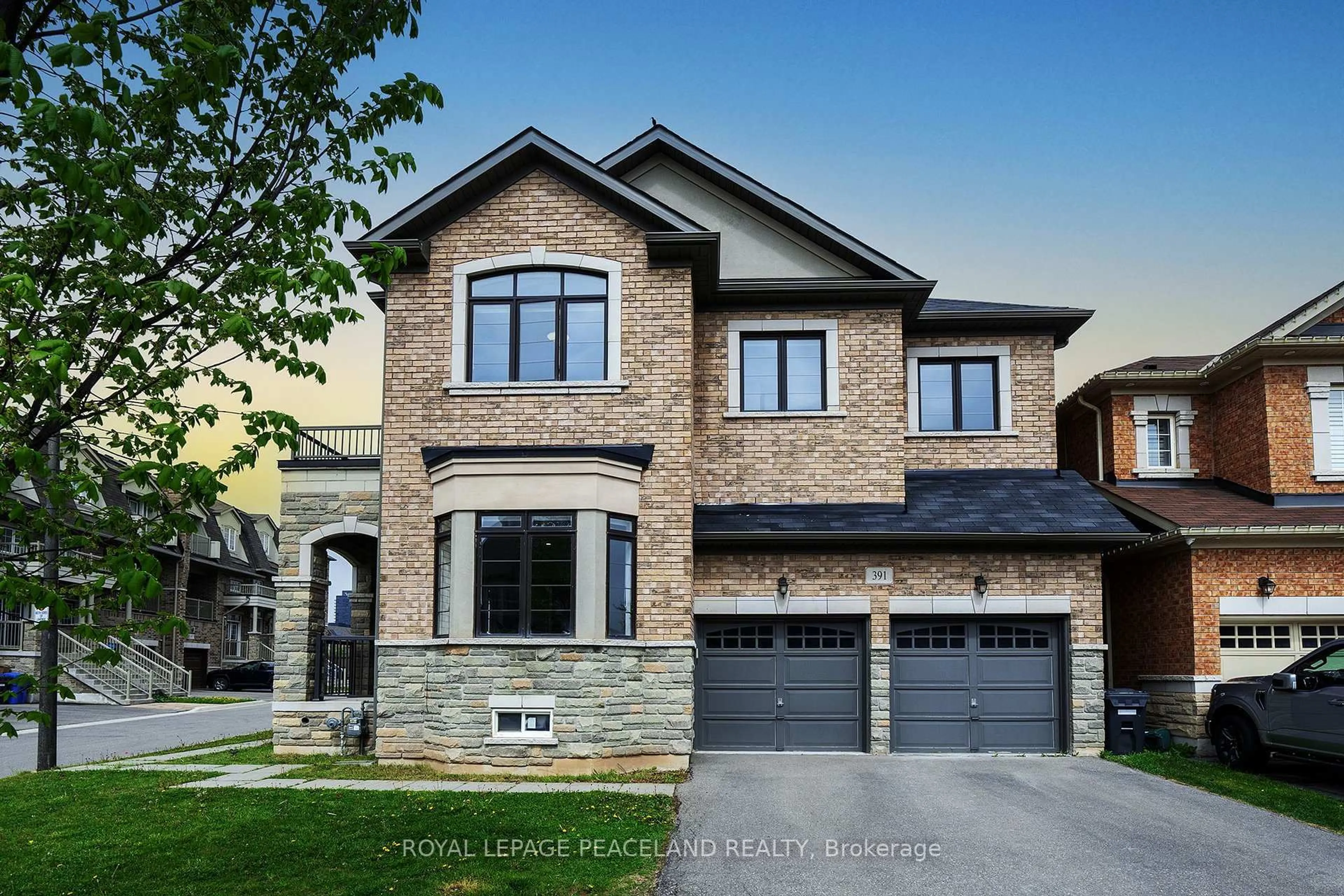 Home with brick exterior material, street for 391 Grindstone Tr, Oakville Ontario L6H 0S1