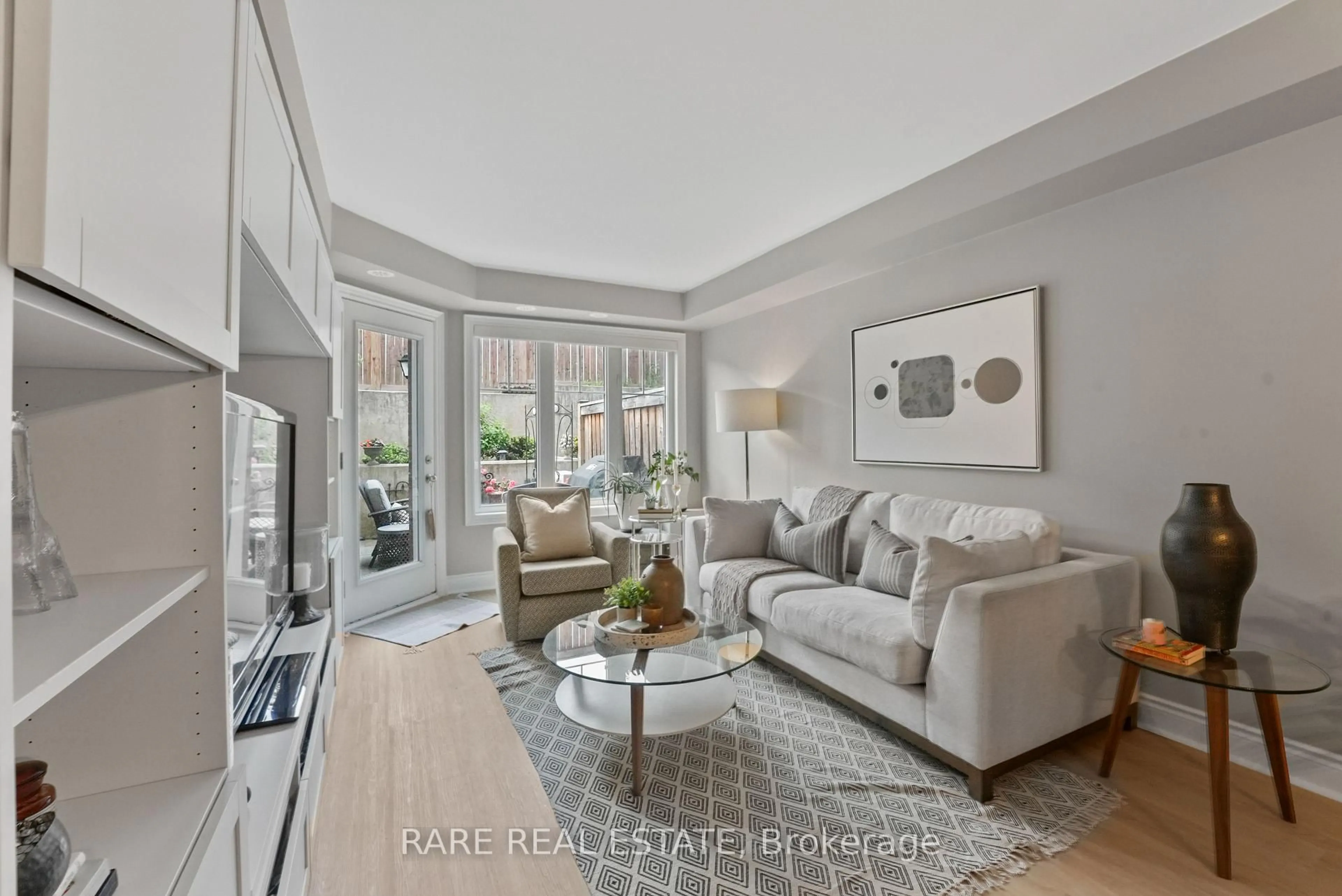 Living room with furniture, unknown for 2420 Baronwood Dr #1201, Oakville Ontario L6M 0X6