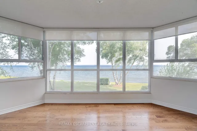 Additional property image - 5280 Lakeshore Rd Unit 205