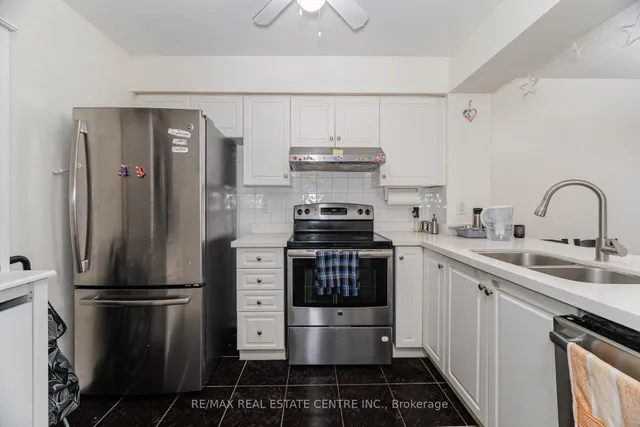 Additional image 45 of 35 Kingsbridge Garden Circ Unit 514