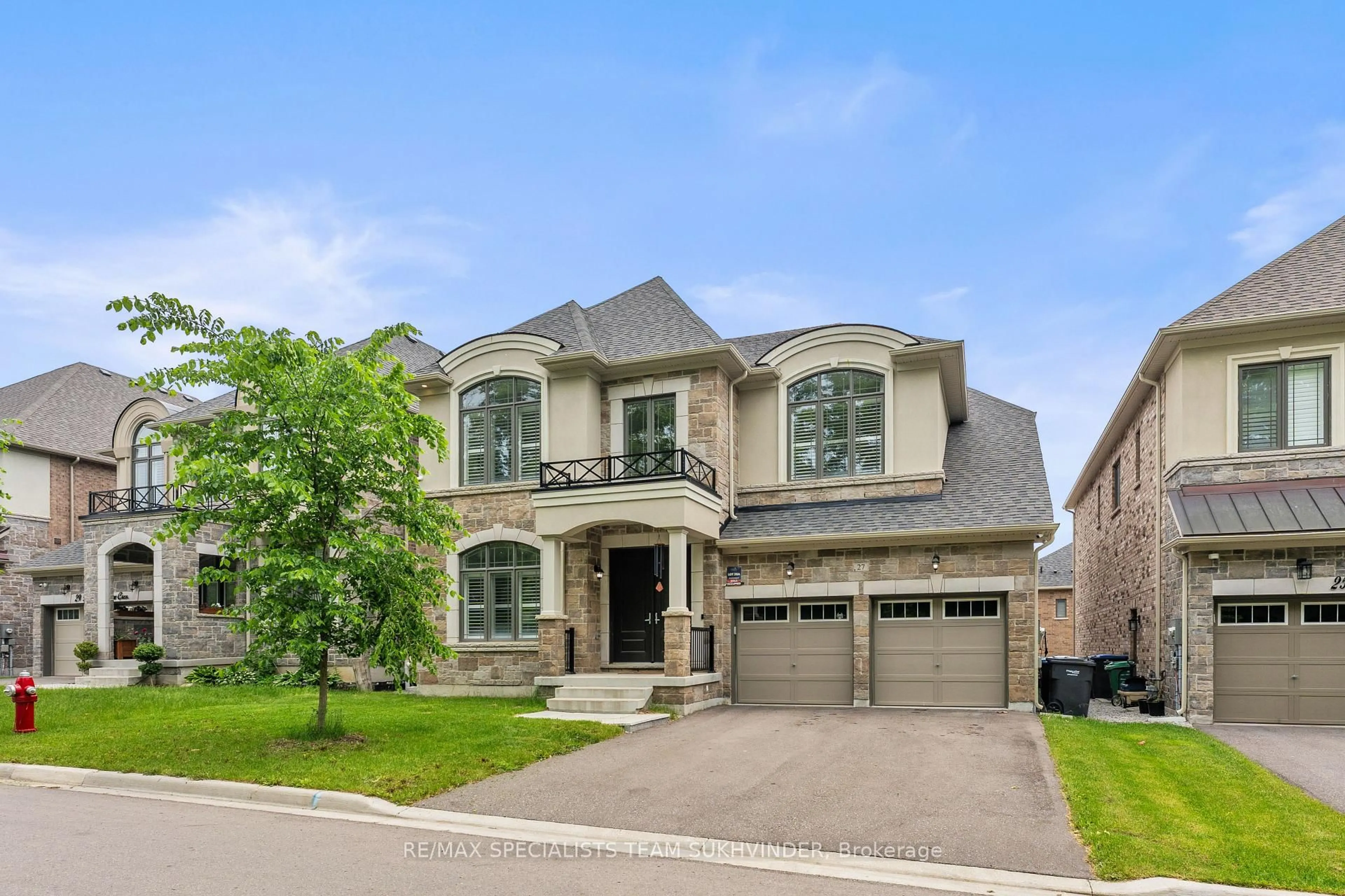 Home with brick exterior material, street for 27 Daisy Meadow Cres, Caledon Ontario L7C 4G4