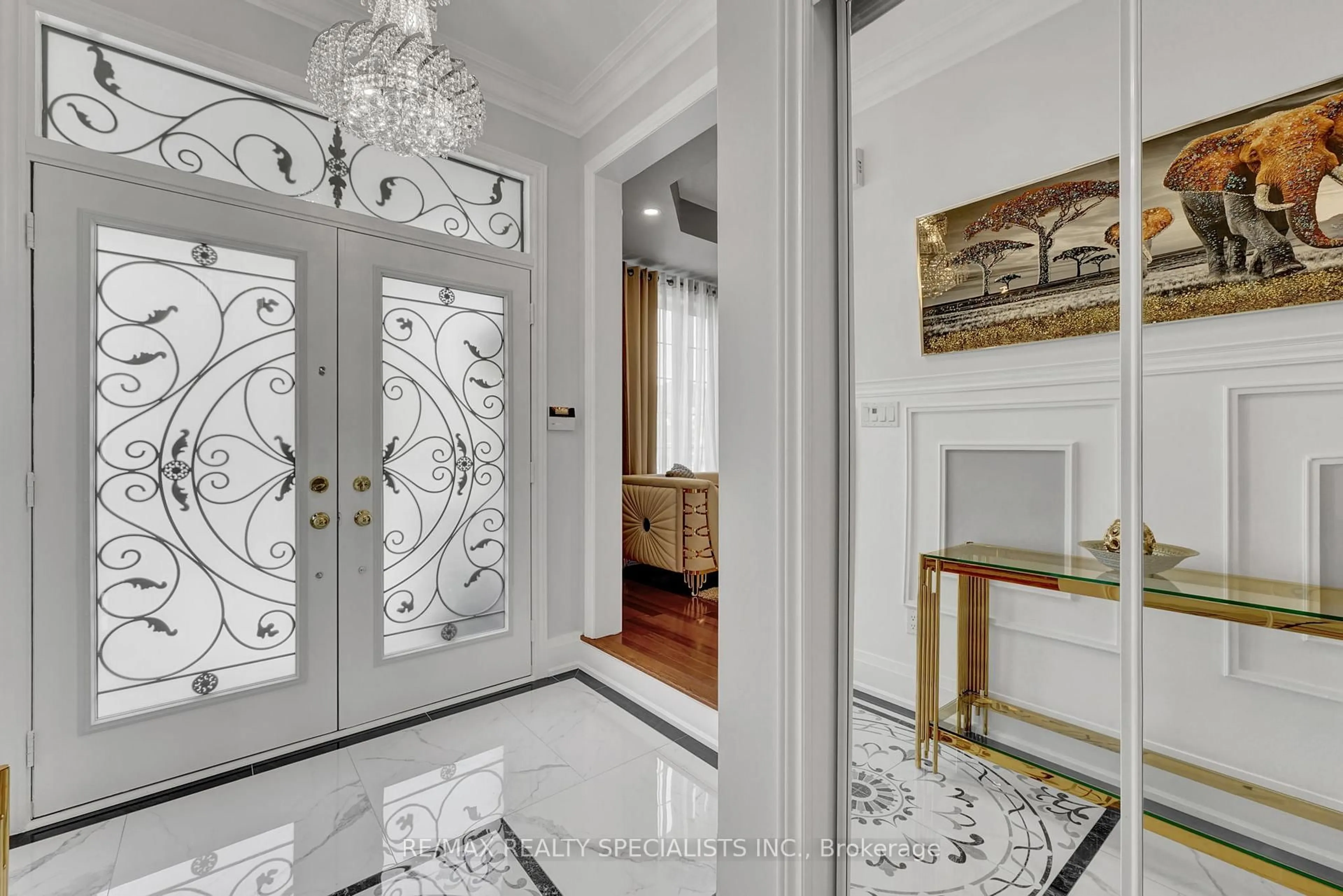 Indoor entryway for 4 Tovey Terr, Brampton Ontario L6R 3E6