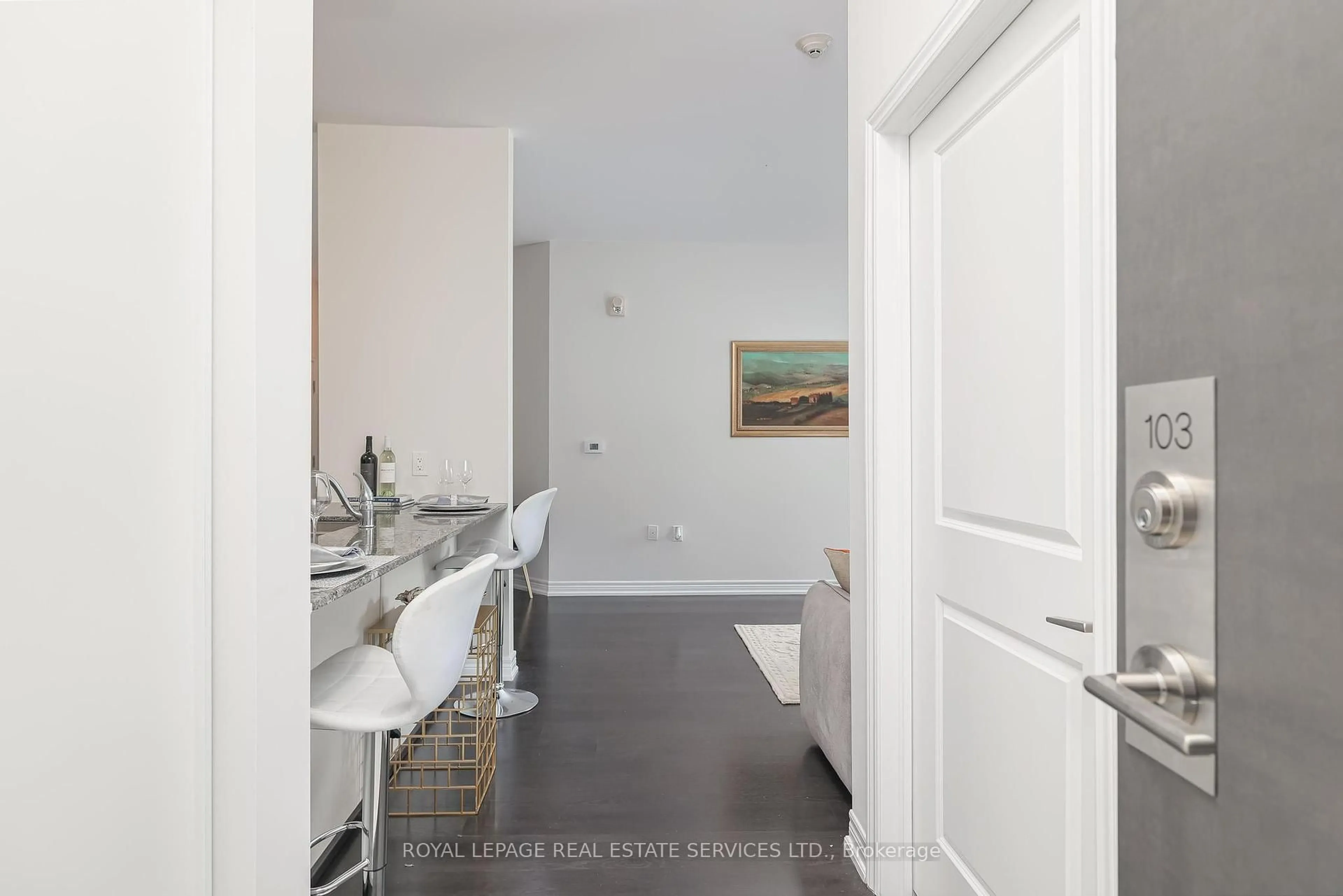 Unknown for 2393 Bronte Rd, Oakville Ontario L6M 1P5