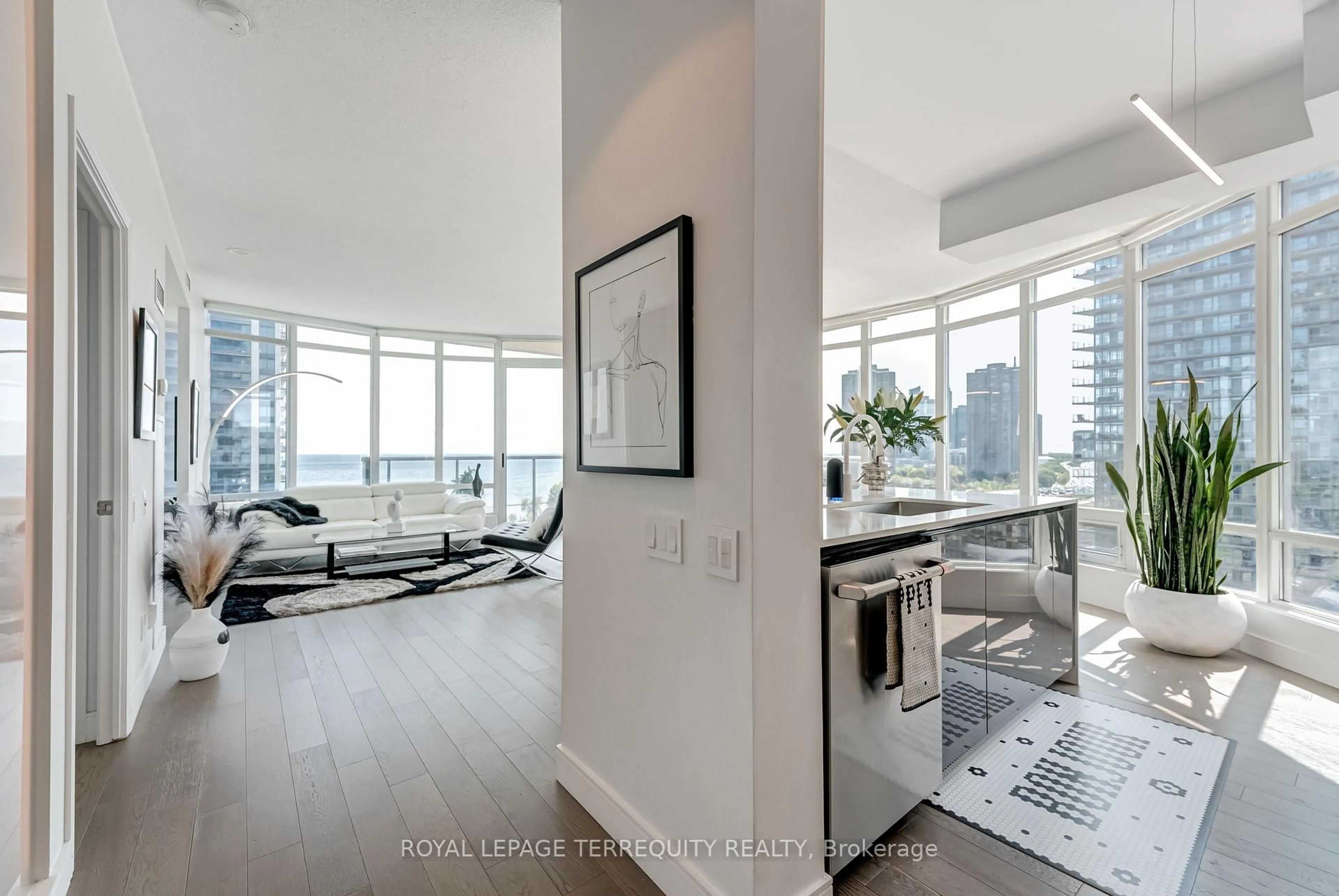 Unknown for 15 Windermere Ave #1210, Toronto Ontario M6S 5A2