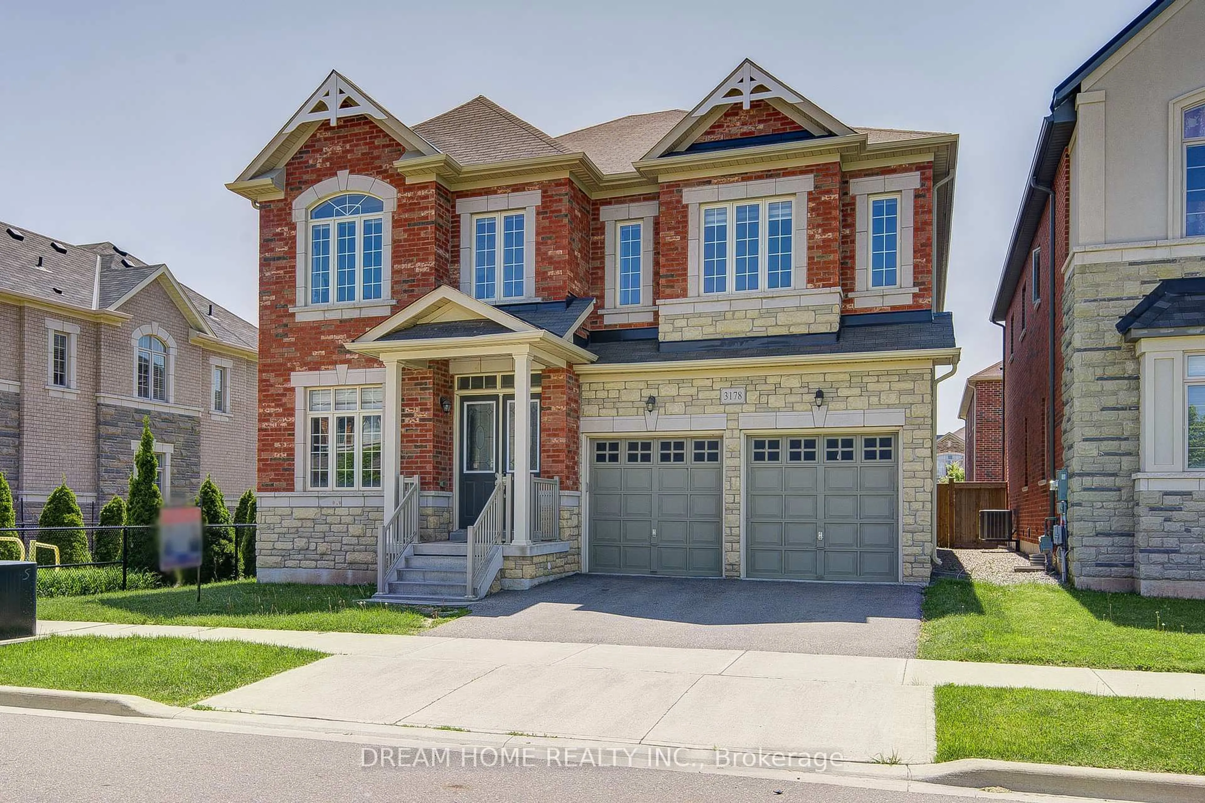 Home with brick exterior material, street for 3178 Buttonbush Tr, Oakville Ontario L6H 0T4
