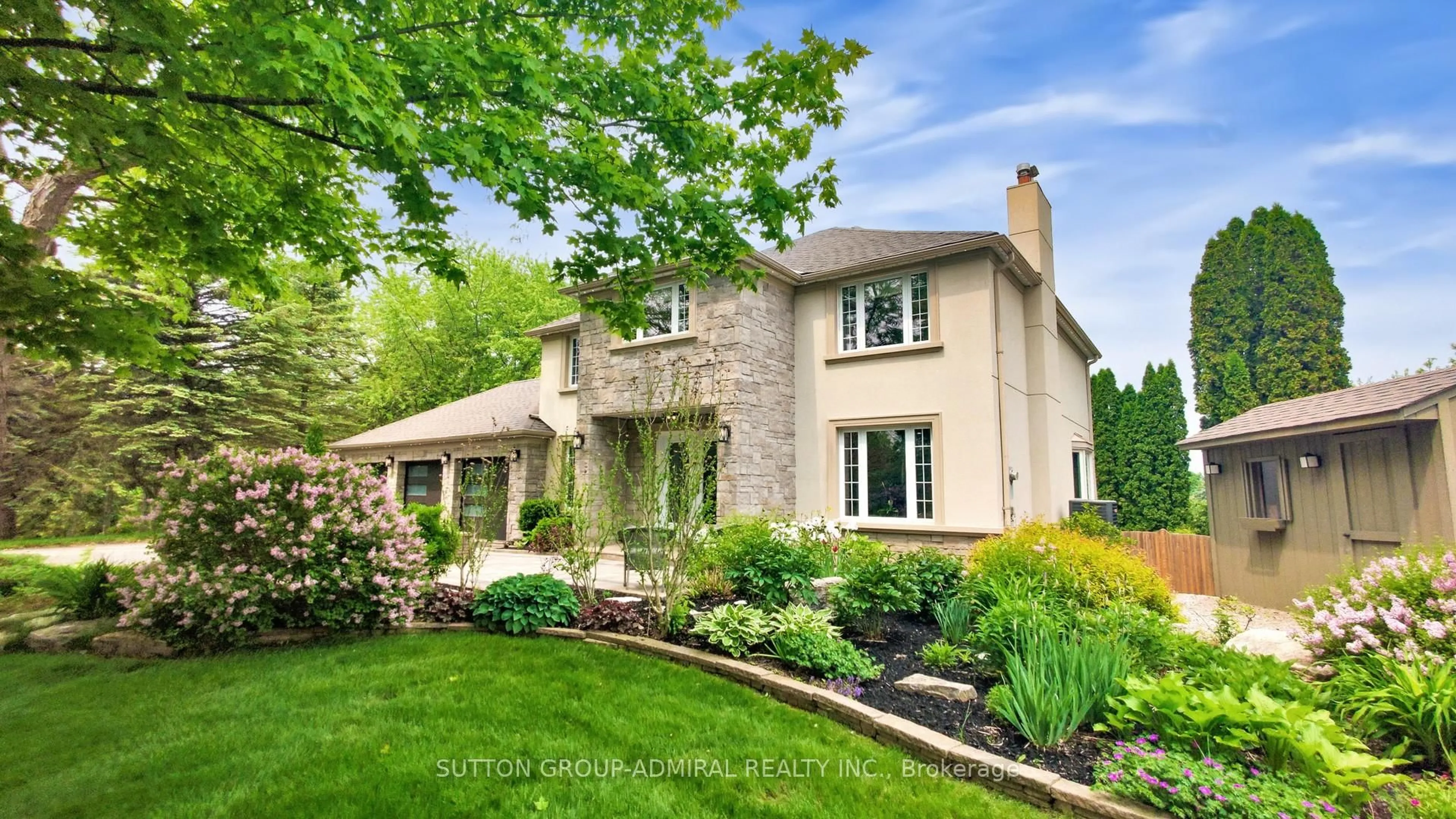 Home with brick exterior material, street for 10 Walton Dr, Caledon Ontario L7E 0A2