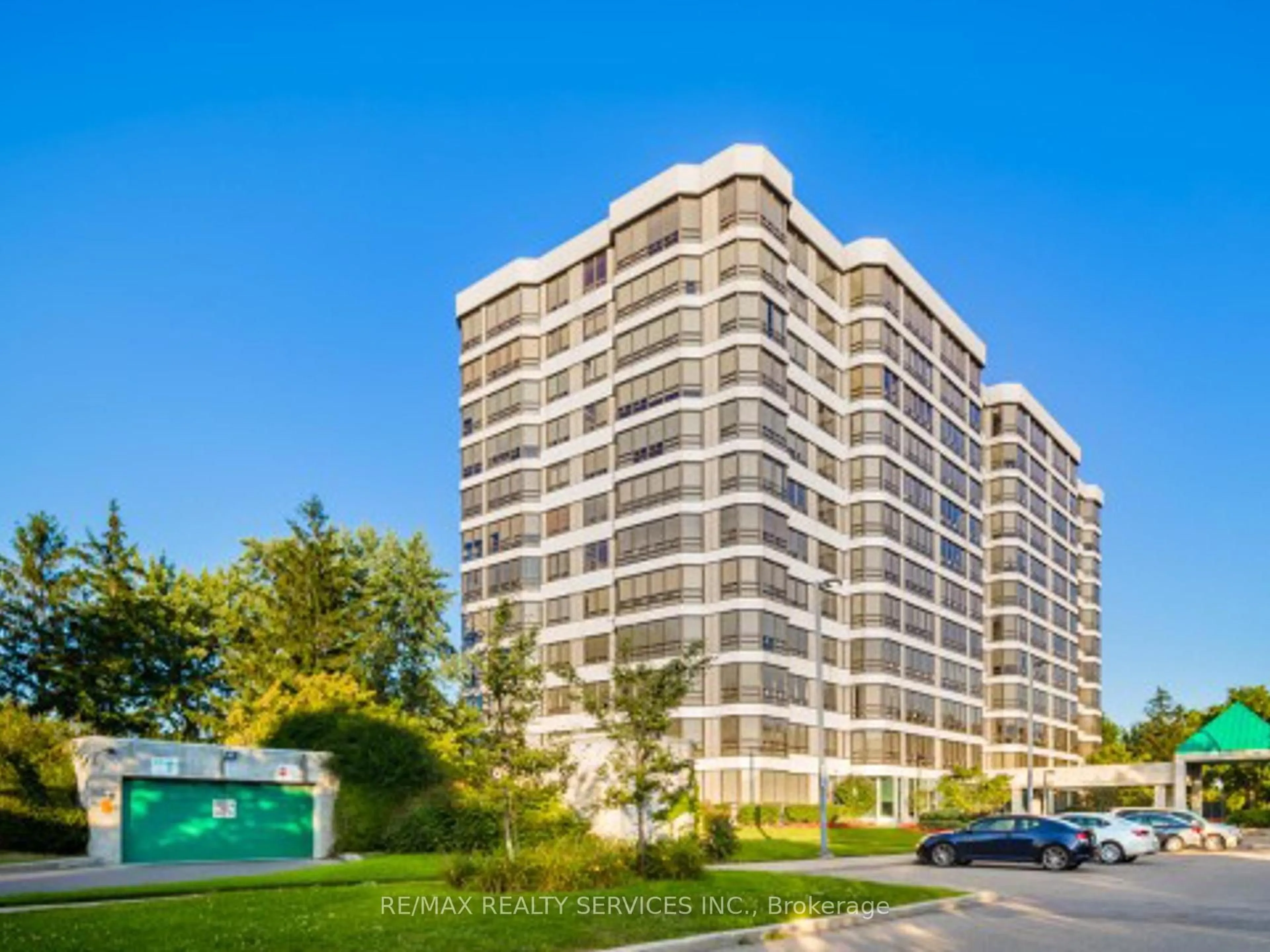 Unknown for 330 Mill St #902, Brampton Ontario L6Y 3V3