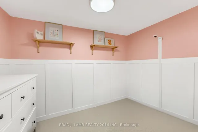 Additional property image - 794 The Queensway