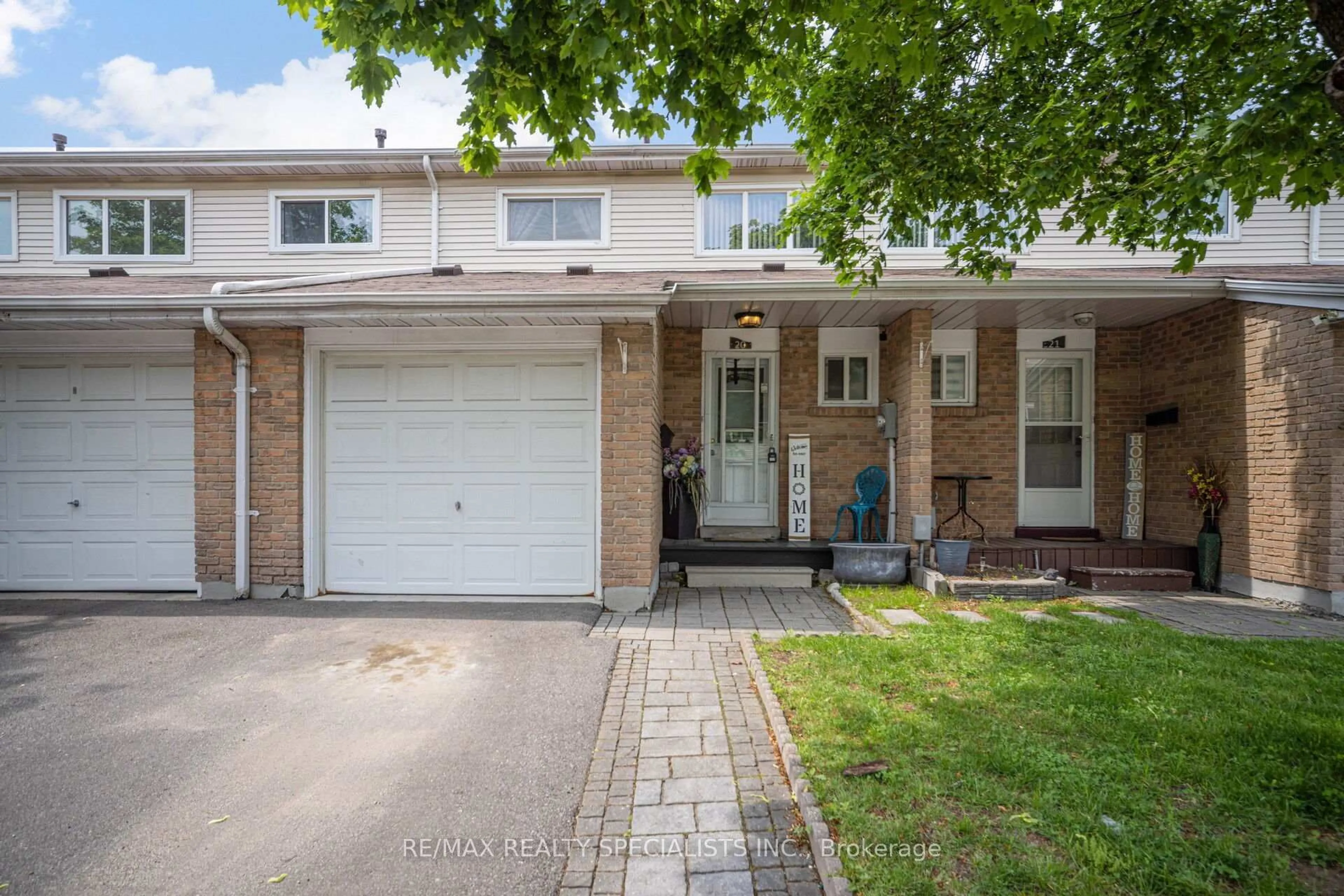 Unknown for 20 Enmount Dr, Brampton Ontario L6T 4C8