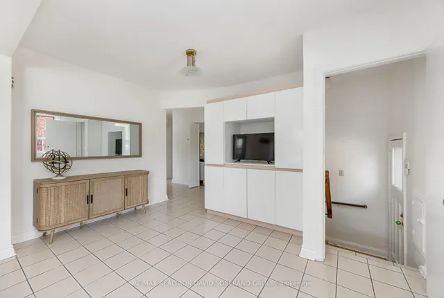 Additional property image - 53 Flamborough Dr