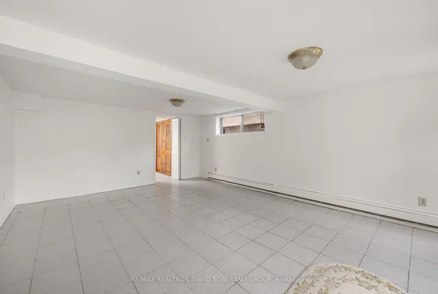 Additional property image - 53 Flamborough Dr