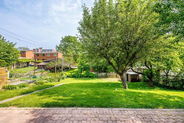 Additional property image - 53 Flamborough Dr