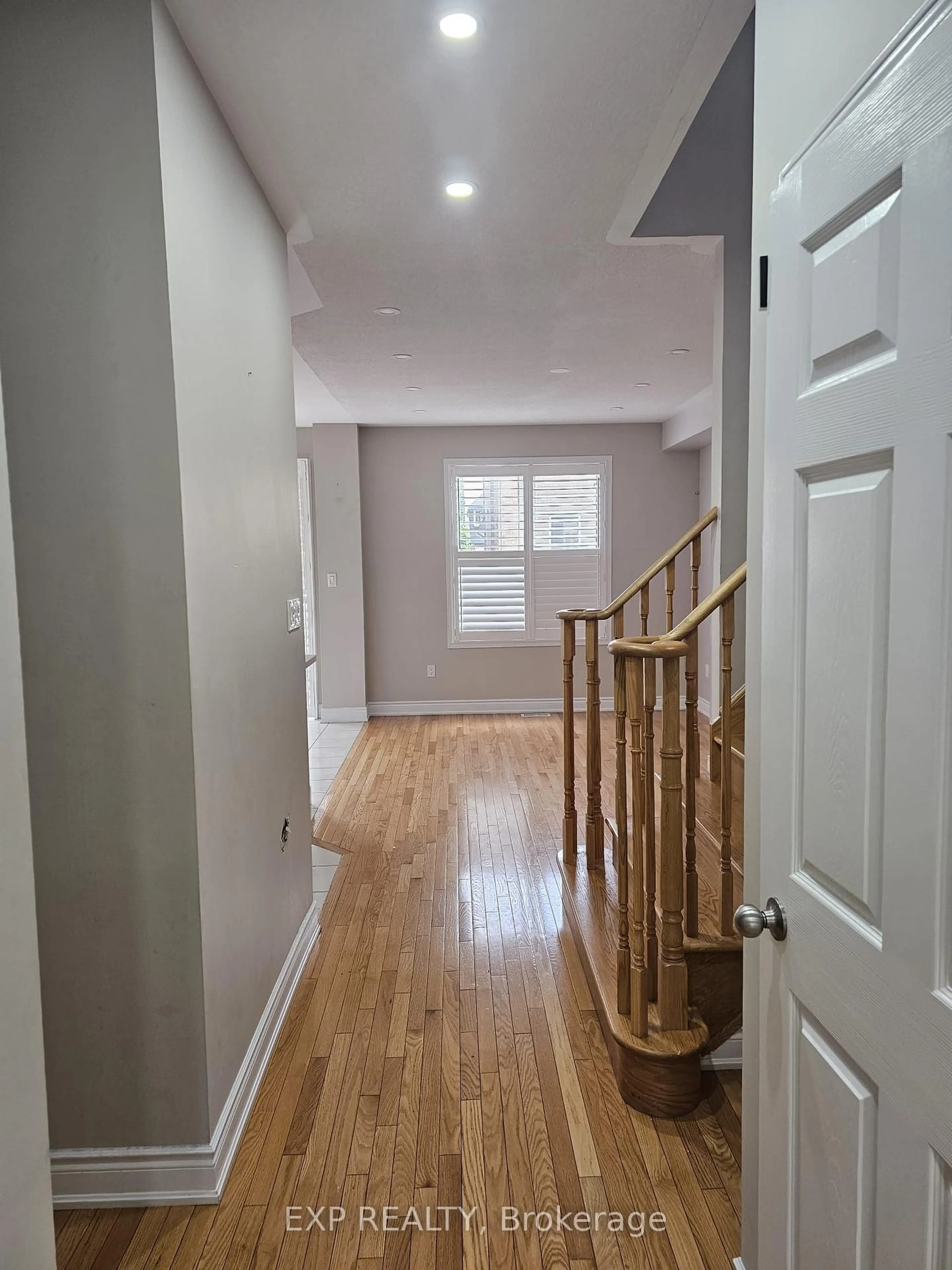 Unknown for 25 Pentonville Rd, Brampton Ontario L6R 3R9