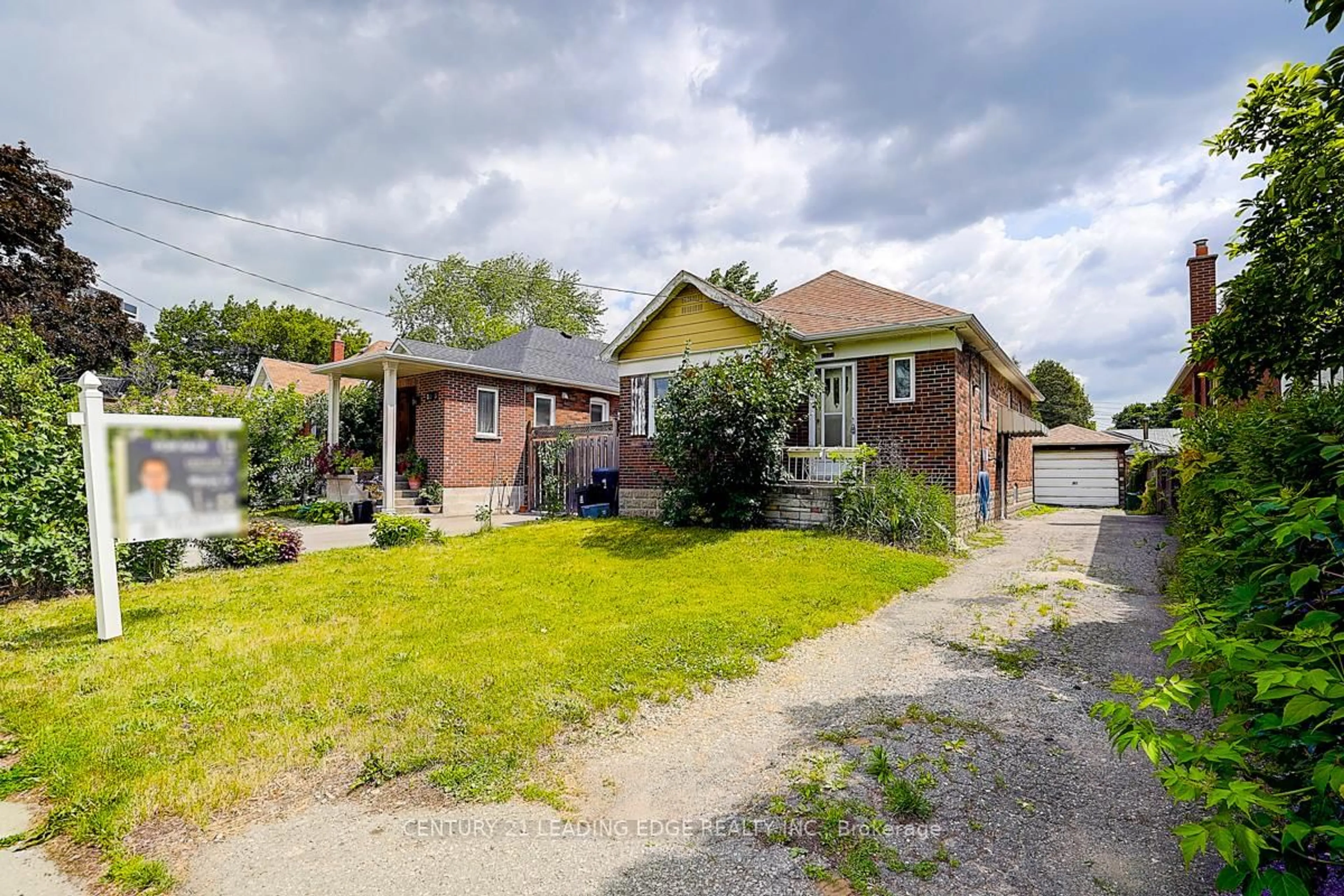 Home with brick exterior material, street for 1173 Islington Ave, Toronto Ontario M8Z 4S8