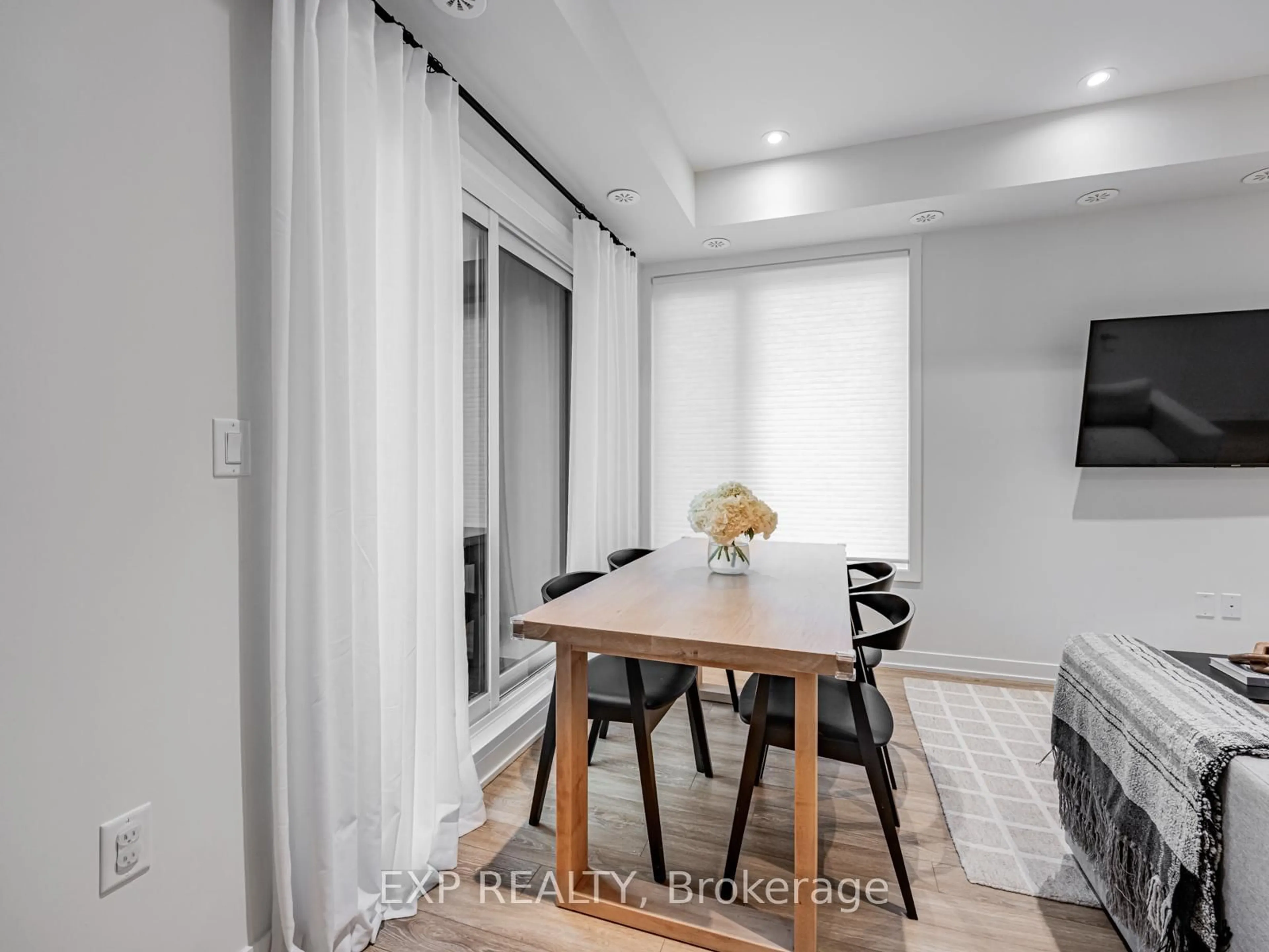 Unknown for 3409 Ridgeway Dr #18, Mississauga Ontario L5L 0B9