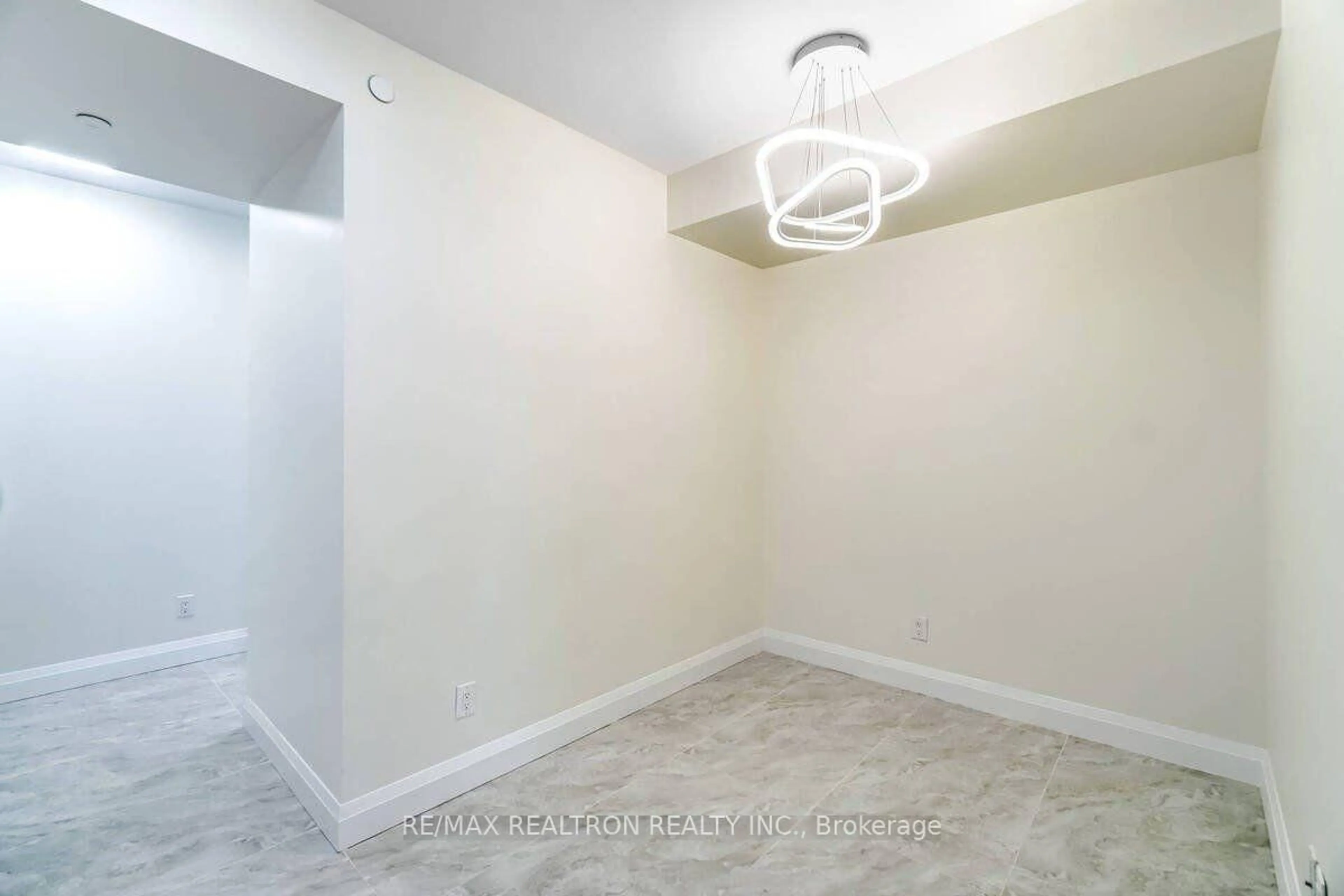 A pic of a room for 4011 Brickstone Mews #2506, Mississauga Ontario L5B 0G3