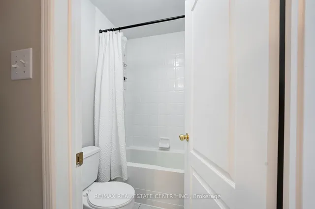 Additional image 22 of 26 Ferncastle Cres