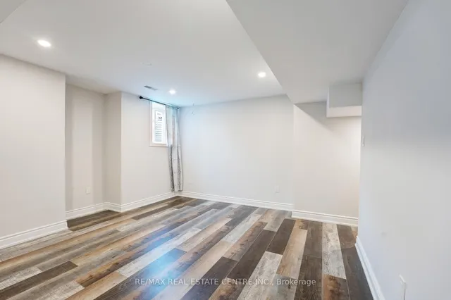 Additional image 14 of 26 Ferncastle Cres