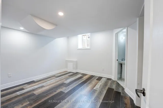 Additional image 11 of 26 Ferncastle Cres