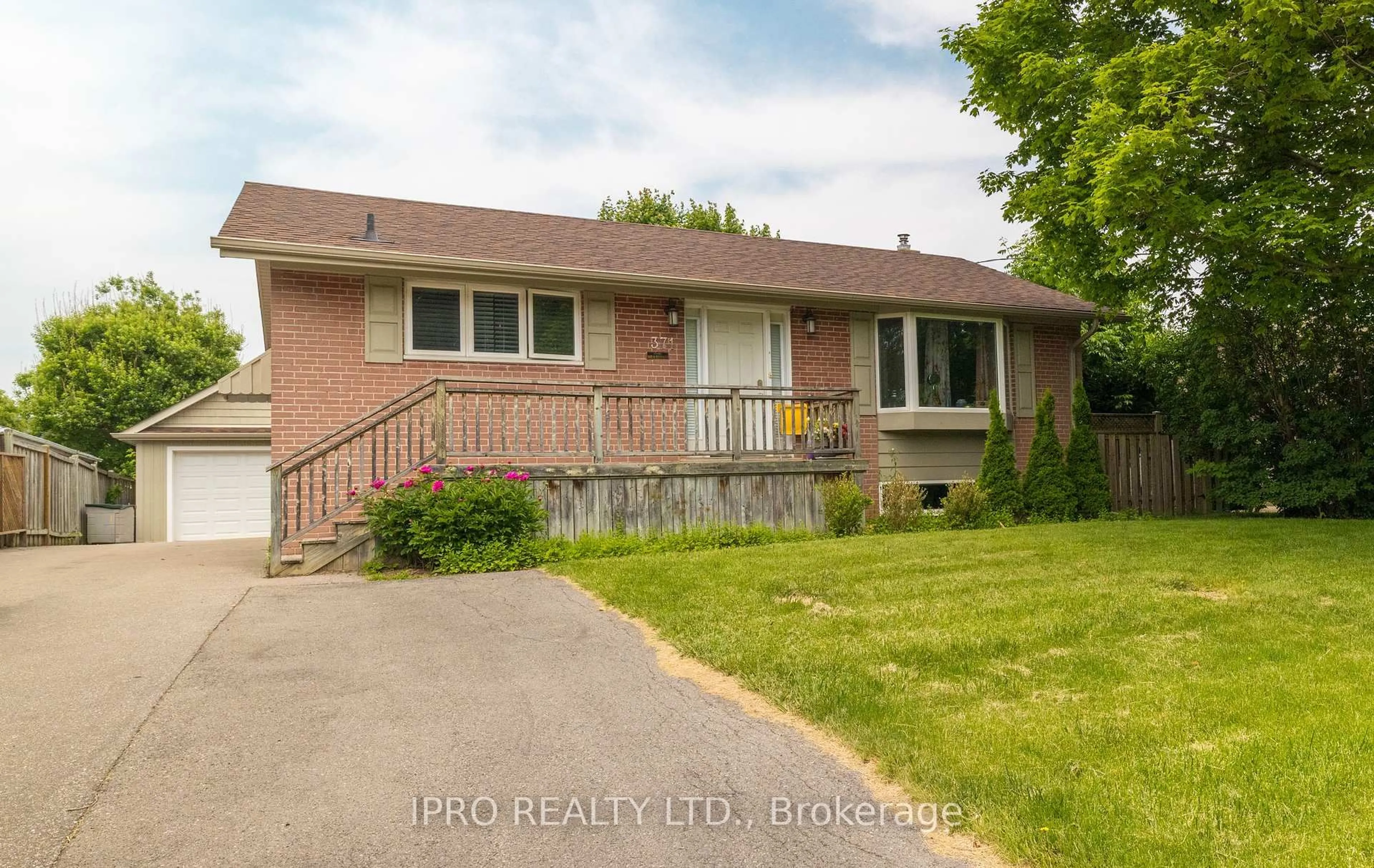 Home with brick exterior material, street for 371 Meadowbrook Dr, Milton Ontario L9T 2C1