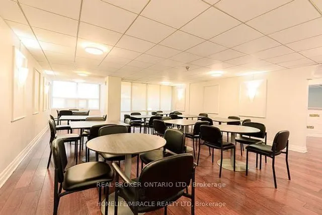 Additional image 4 of 716 The West Mall Unit 309