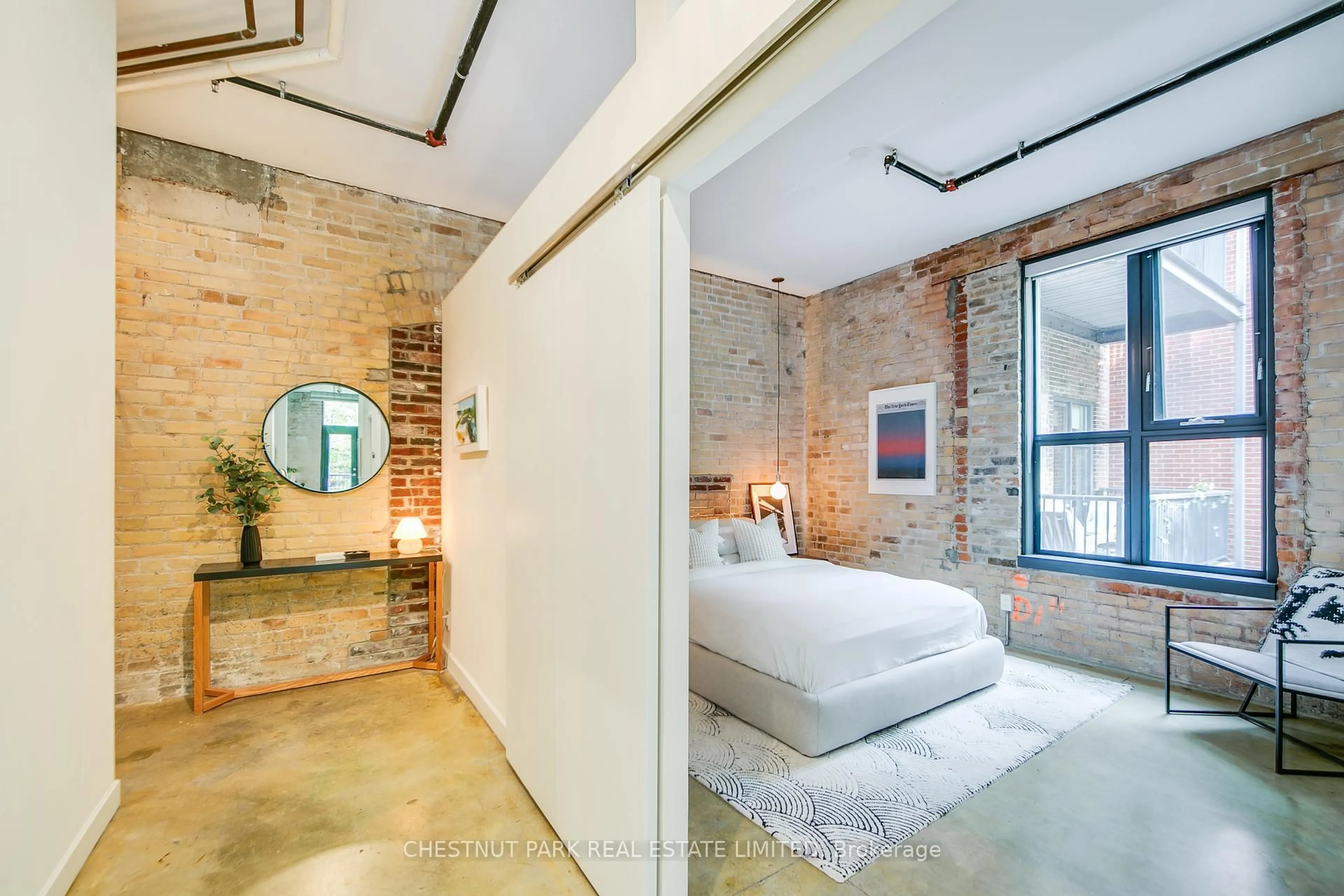 Unknown for 363 Sorauren Ave #303, Toronto Ontario M6R 3C1