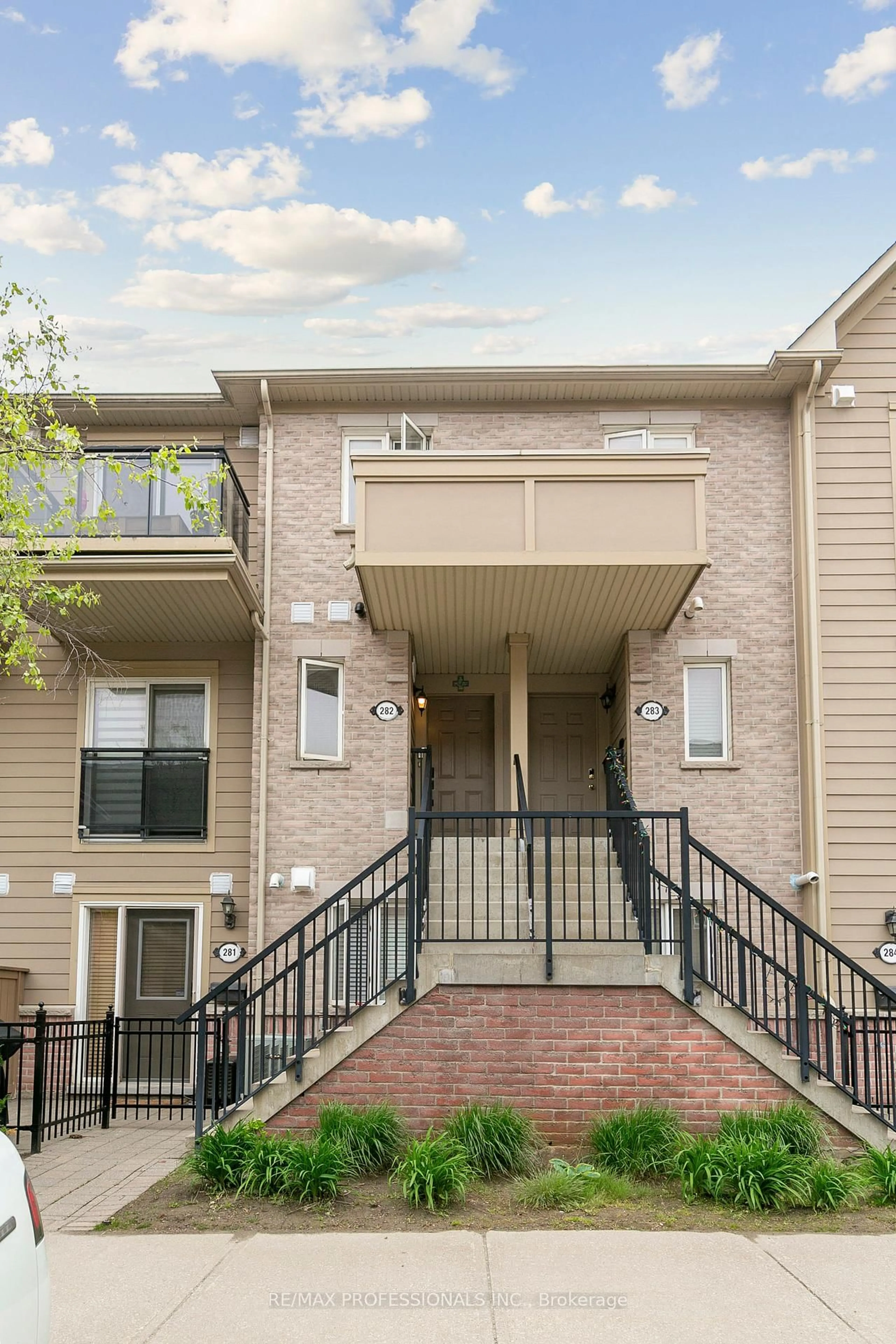Unknown for 4975 Southhampton Dr #282, Mississauga Ontario L5M 8C9