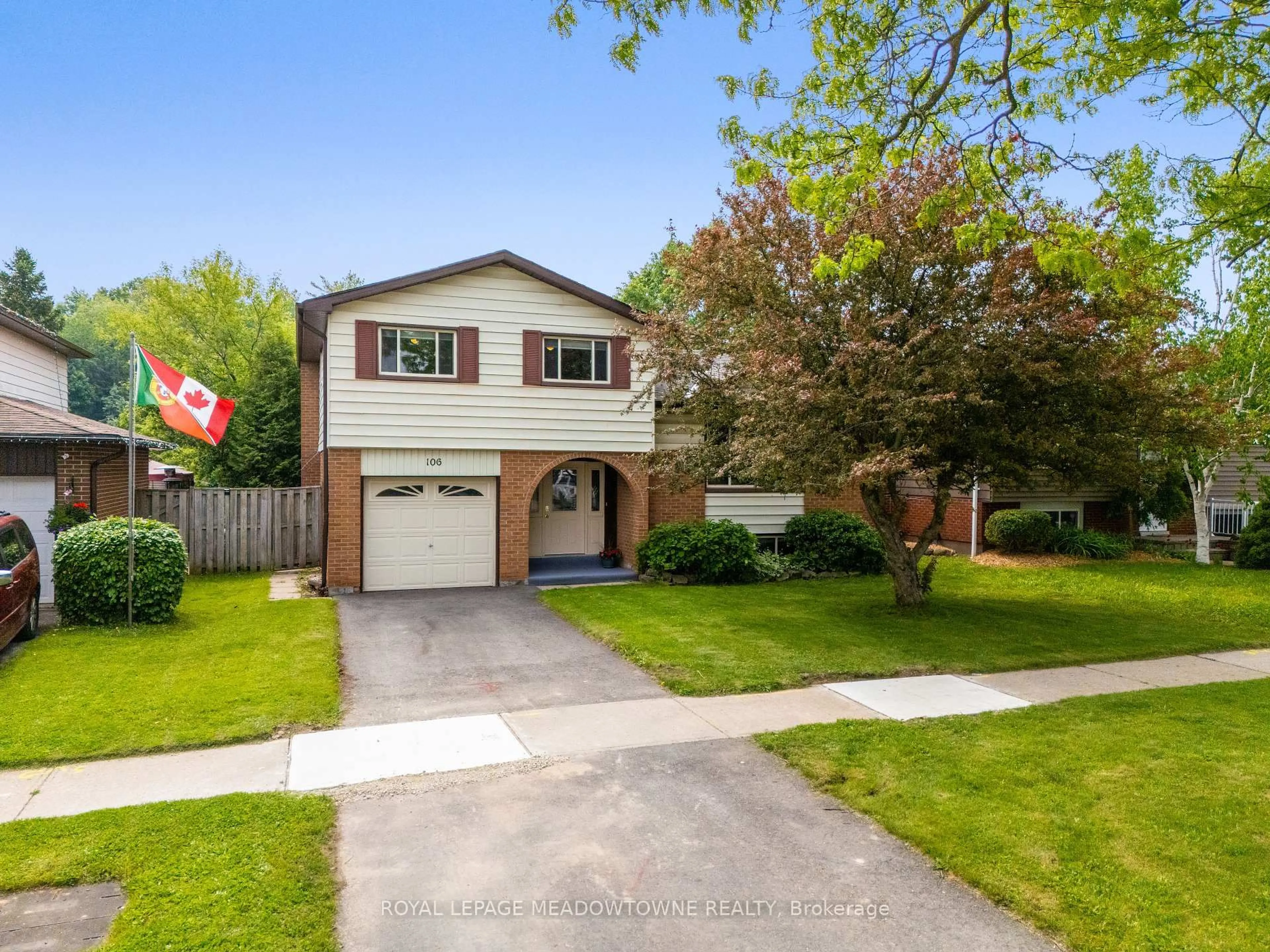 Unknown for 106 Cobblehill Rd, Halton Hills Ontario L7J 2N6