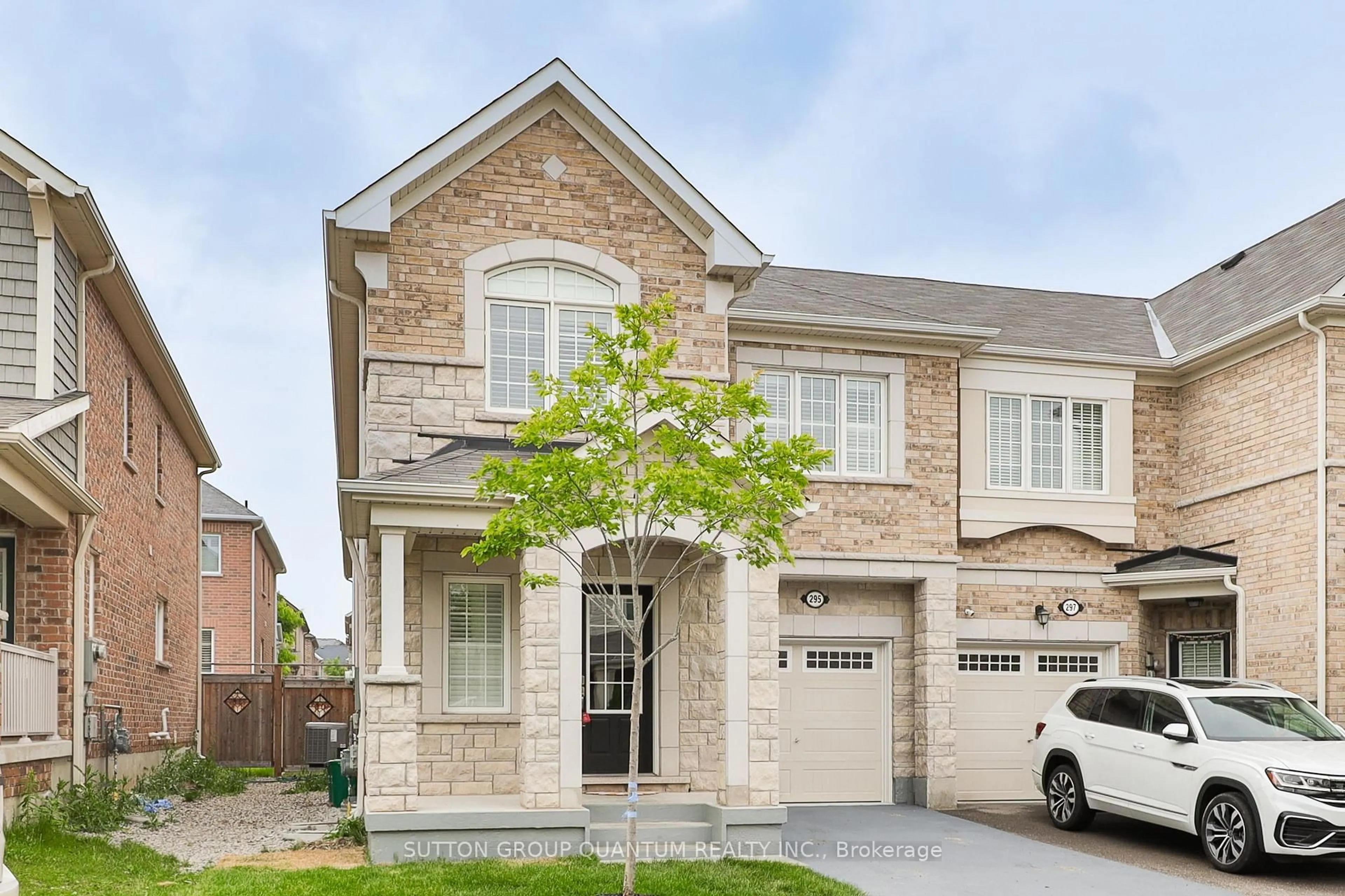 Home with brick exterior material, street for 295 Jean Landing, Milton Ontario L9E 1C6