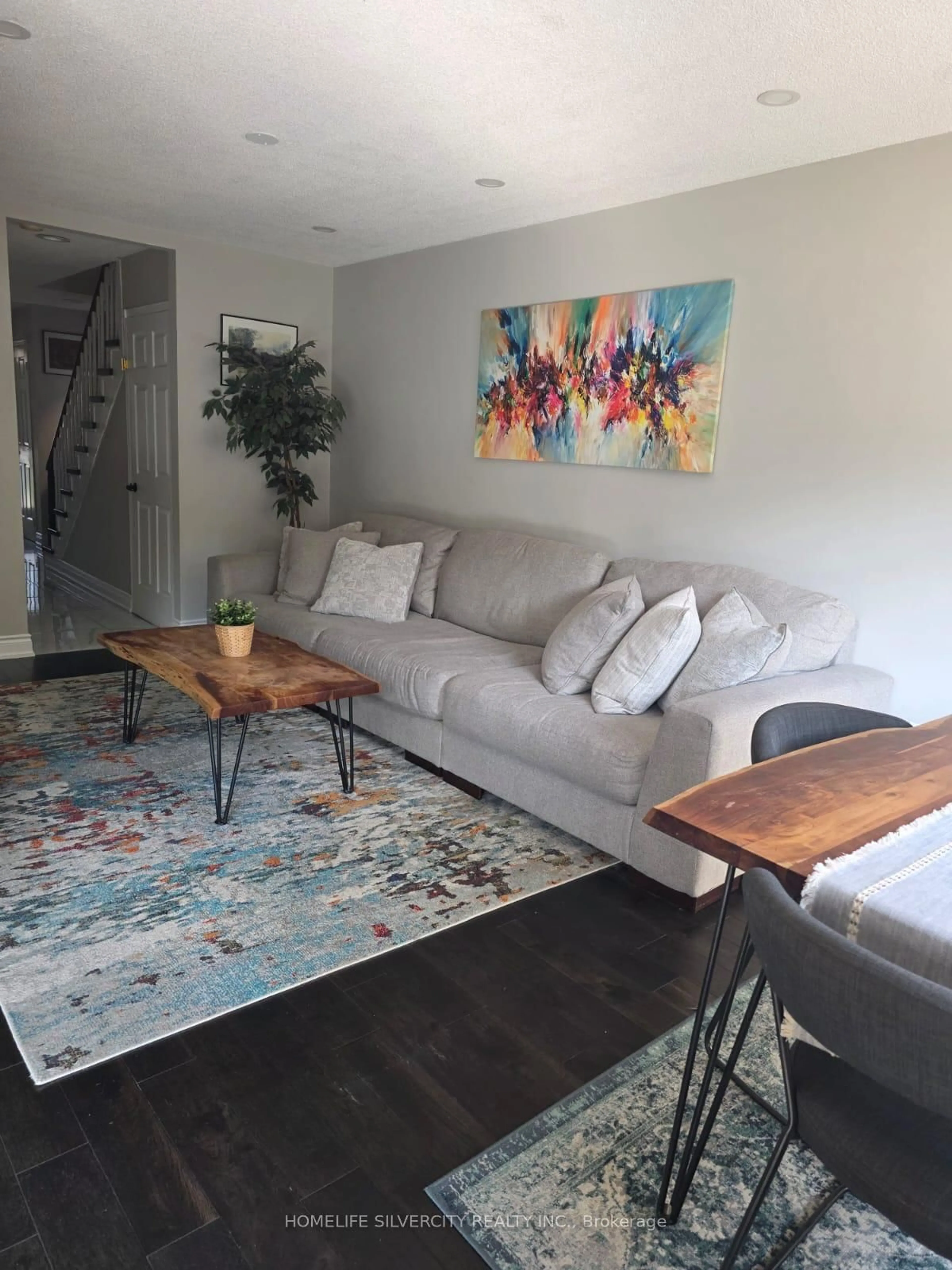 Living room with furniture, unknown for 4800 Rosebush Rd, Mississauga Ontario L5M 5N1