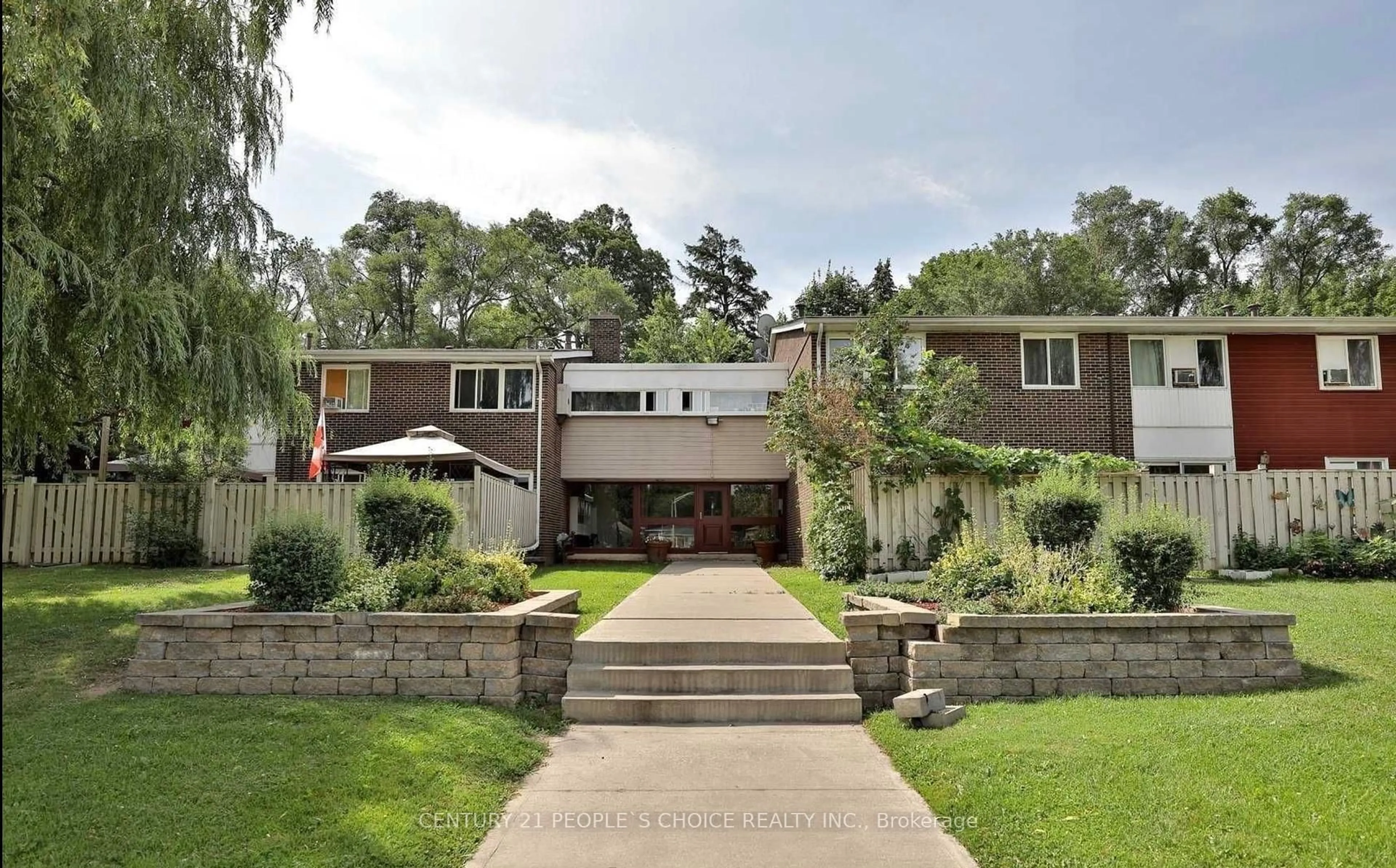 Unknown for 3308 The Credit Woodlands #15, Mississauga Ontario L5C 2J8