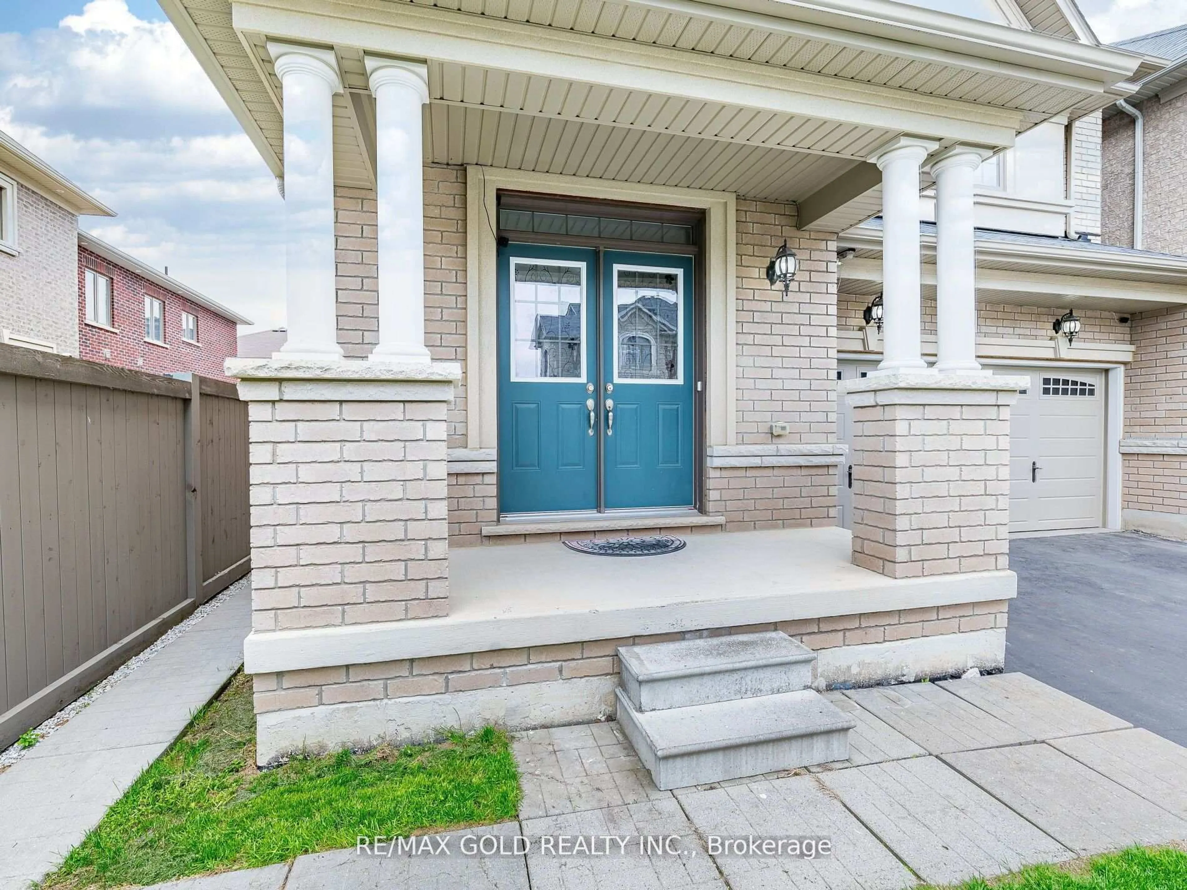 Unknown for 23 Henry Moody Dr, Brampton Ontario L7A 5A8