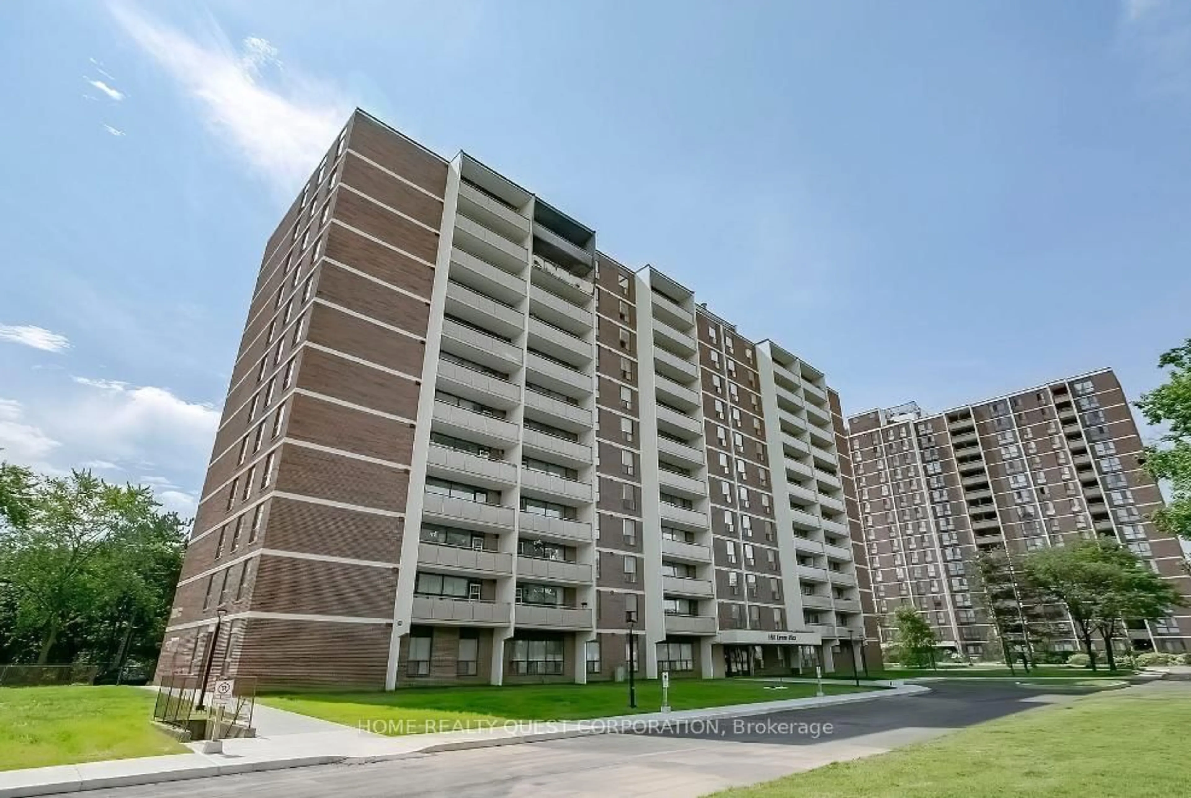 Unknown for 3120 Kirwin Ave #605, Mississauga Ontario L5A 3R2