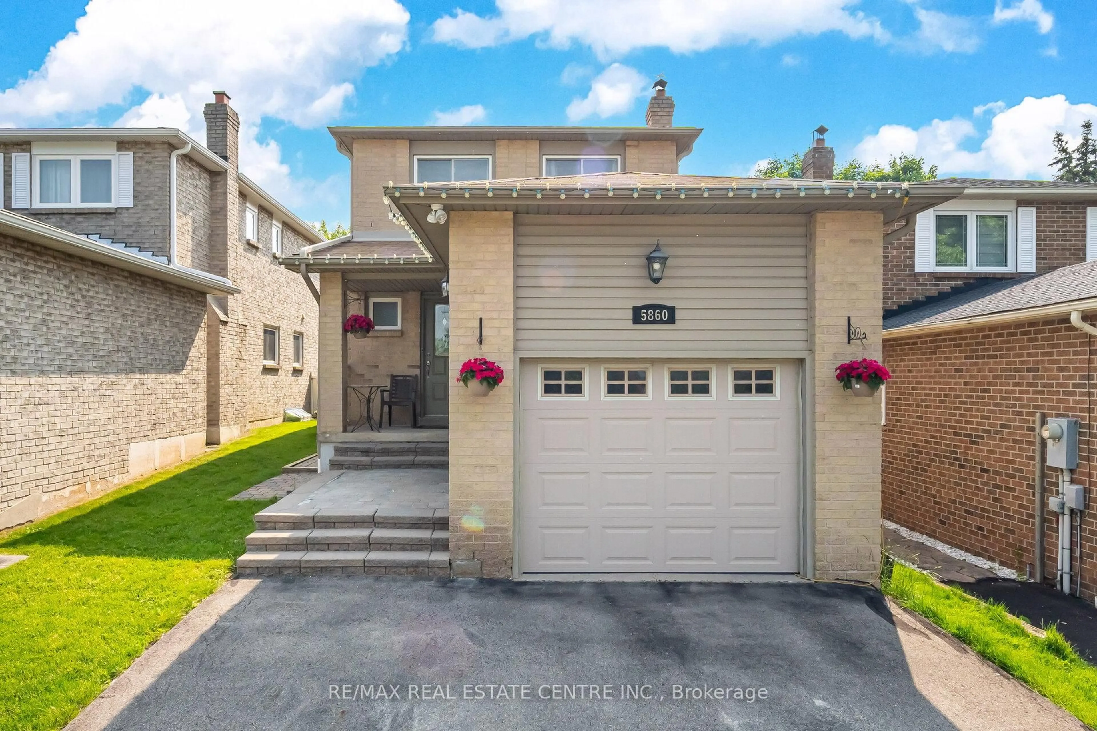 Unknown for 5860 Shay Downs, Mississauga Ontario L5M 3G3